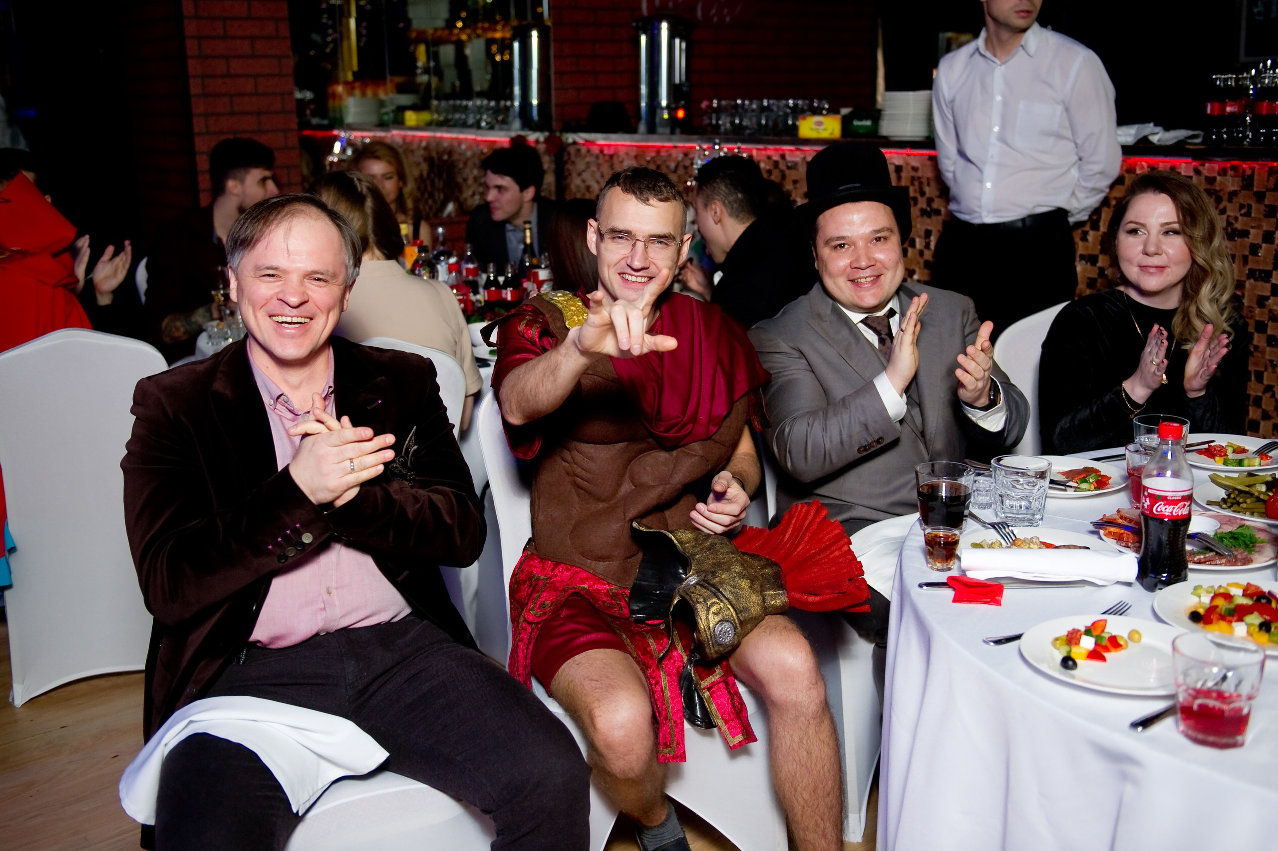 Новогодний корпоратив Summit. Репортажный фотограф и видеограф Слава Думчев. Тимбилдинги, отчетники, корпоративы