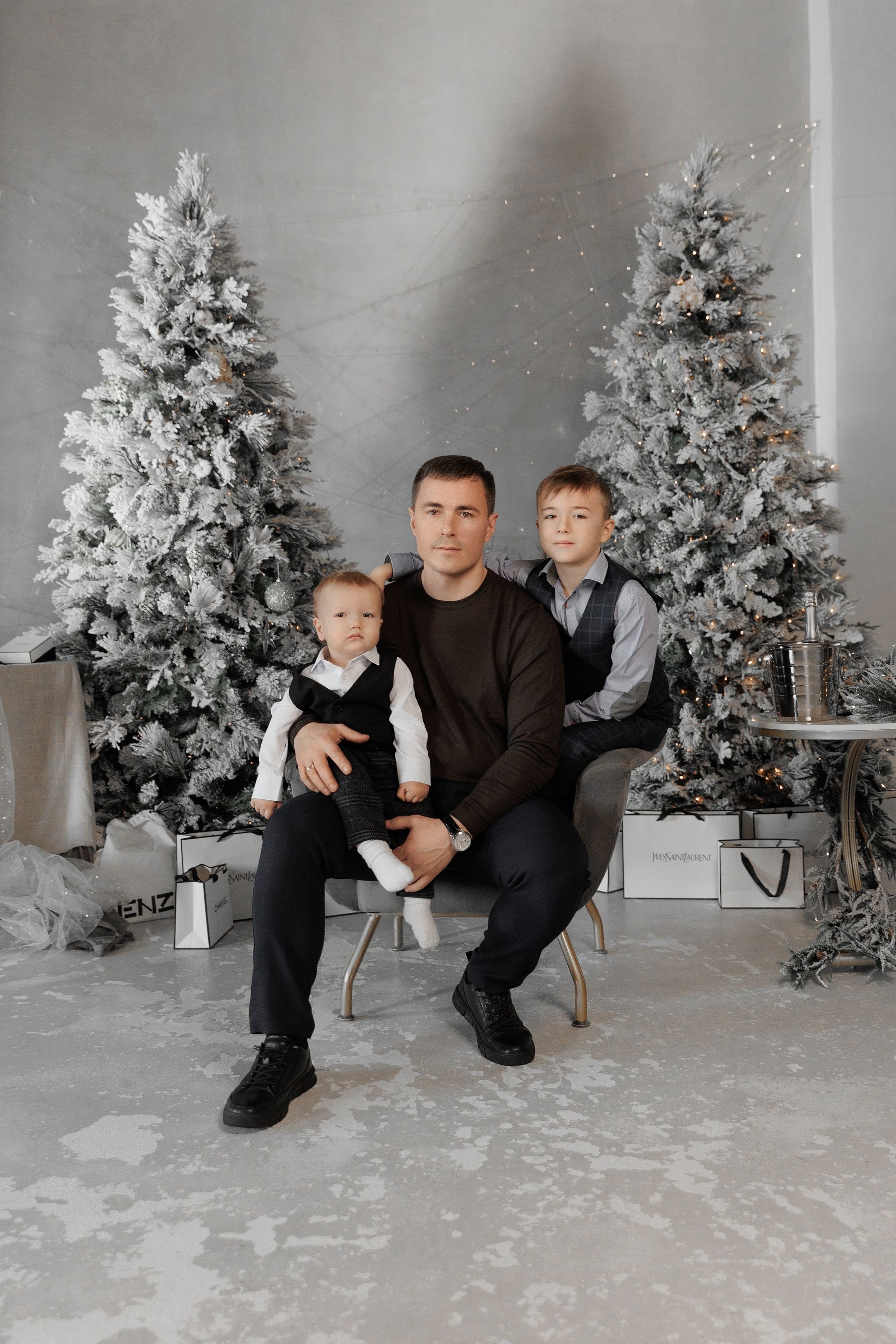 Вероника с семьей. Фотограф женского портрета, беременности и материнства Харькова Елена