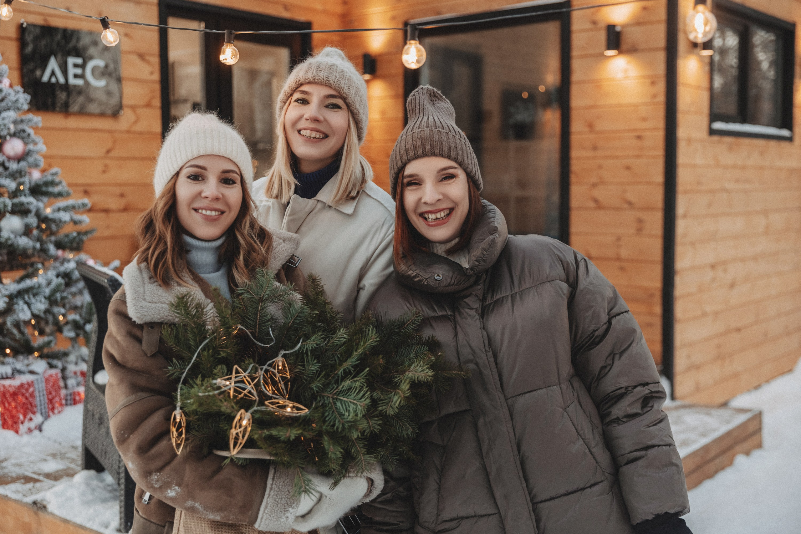 КСЮША, ОЛЯ И КАТЯ ` 22. Maria Startseva Photo