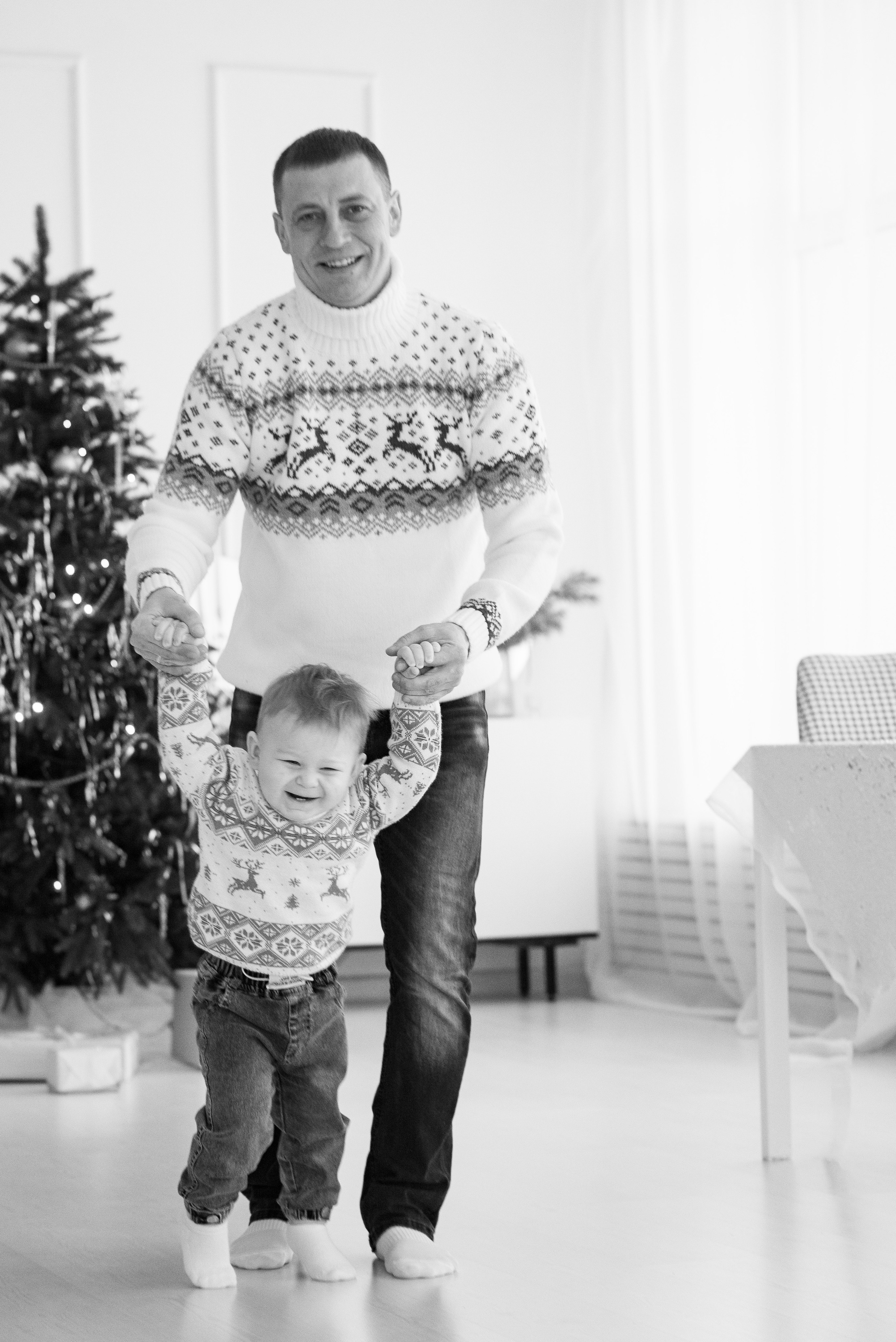 Новогодняя семья Натальи. Семейный фотограф на выписку из роддома и крещение Минск Настя Гришук