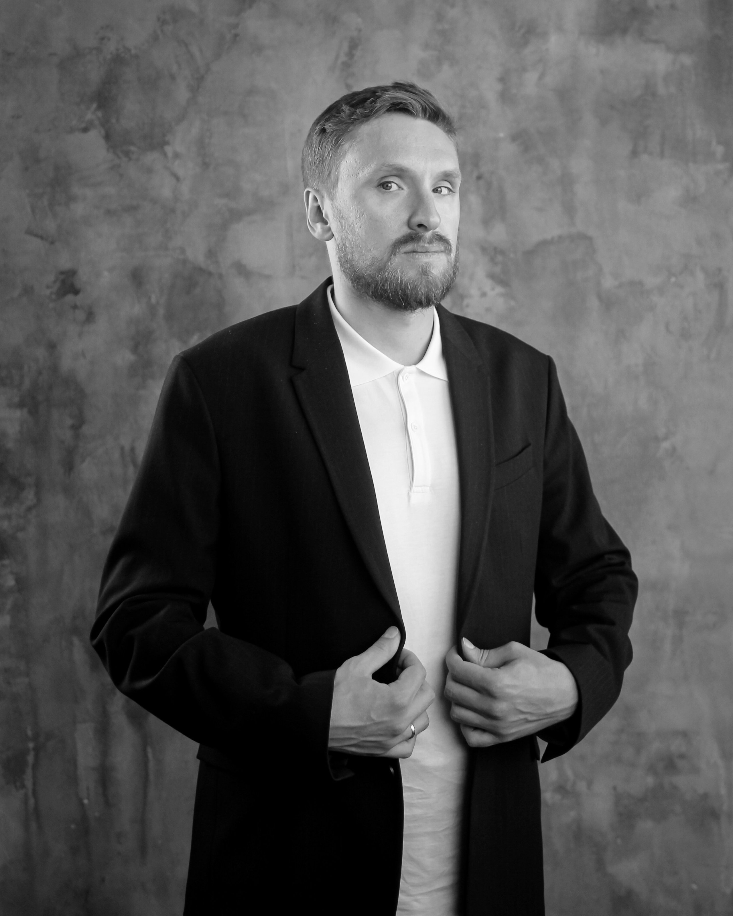 Деловые портреты Юлии и Ивана. Фотограф из Первоуральска Роман Заиченко