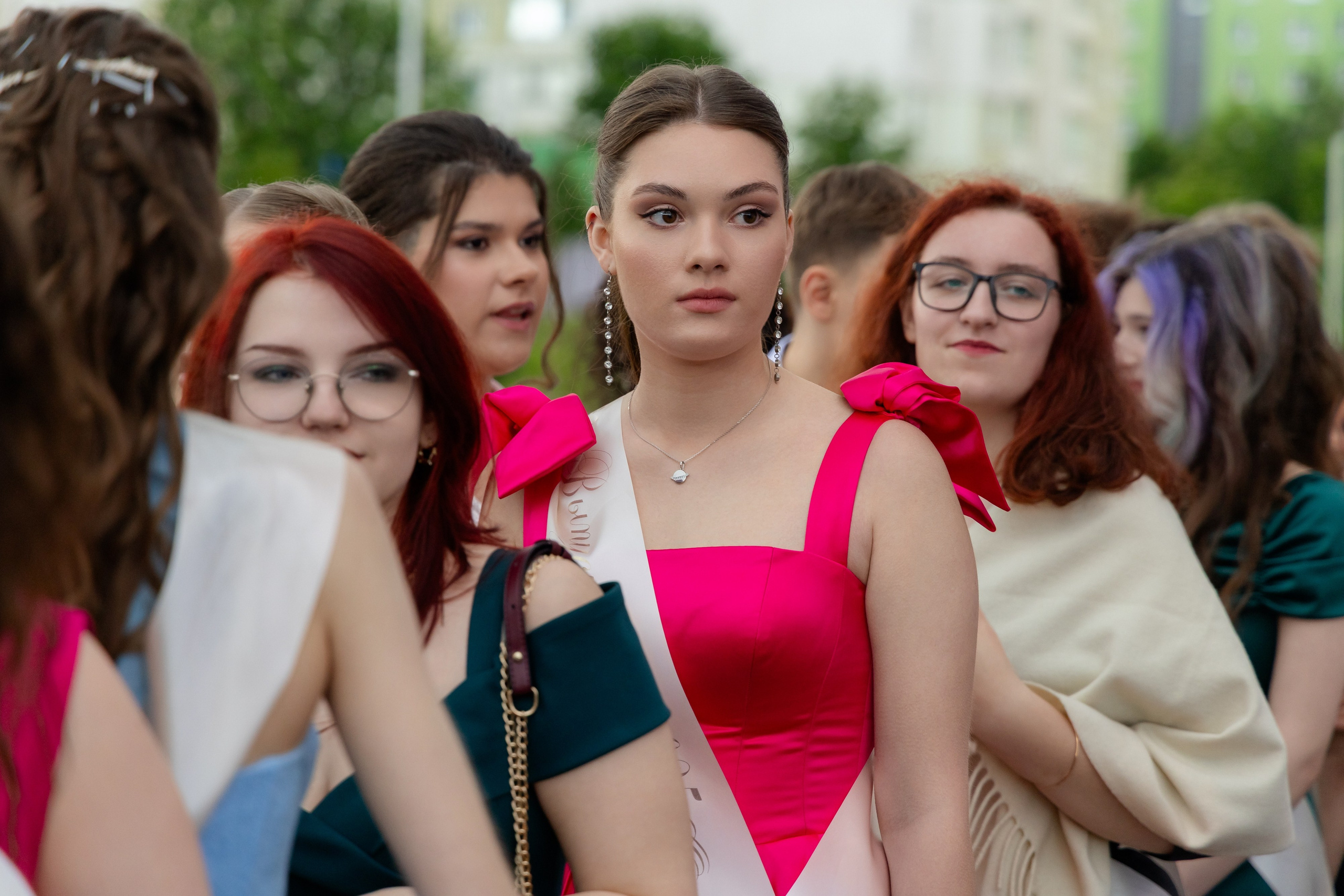 Школьный выпускной 2025 год в Минске, Беларуси. Свадебный фотограф в Минске/Беларуси Сергей Спиридонов