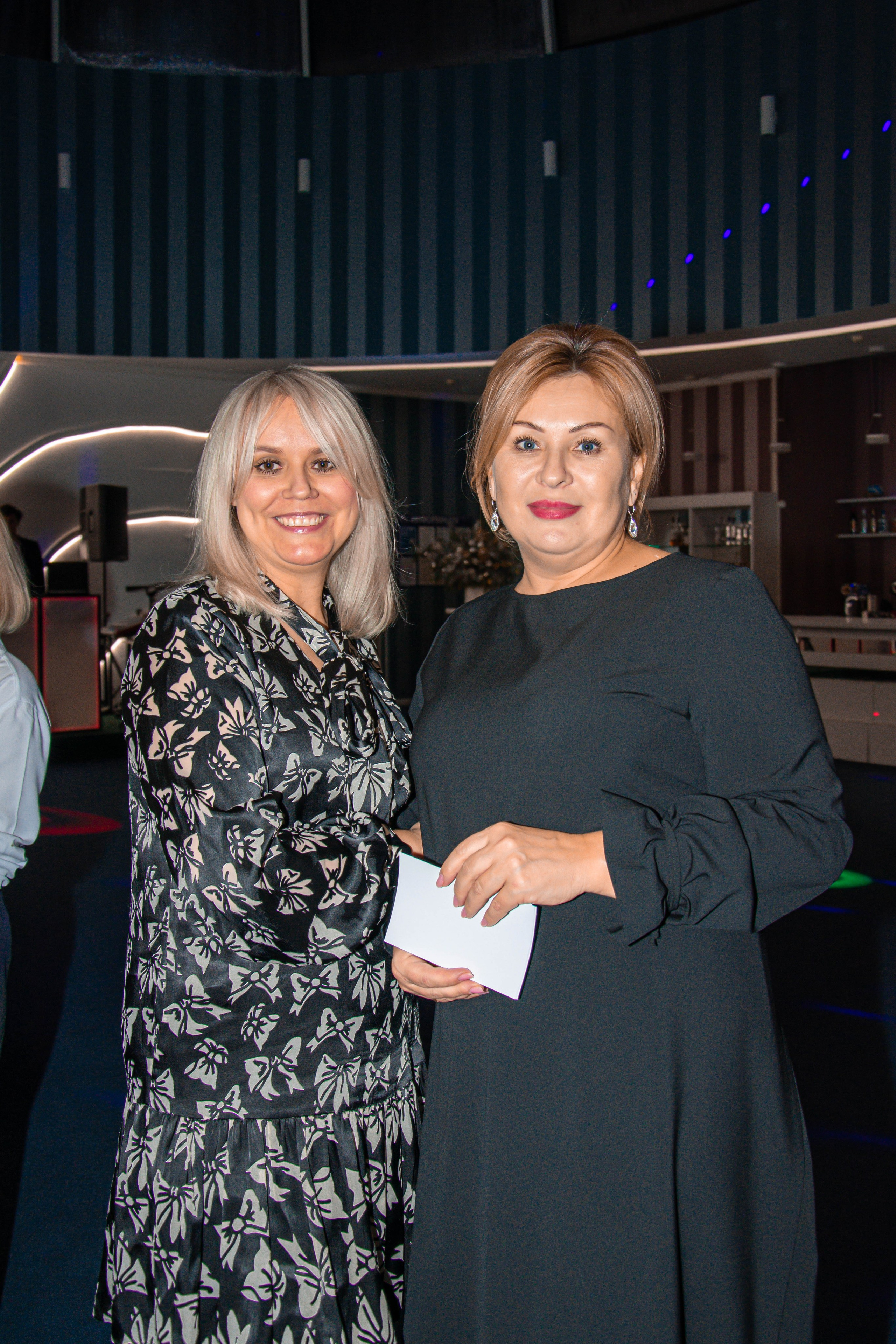 Корпоратив. Женский фотограф в Людиново и Киров