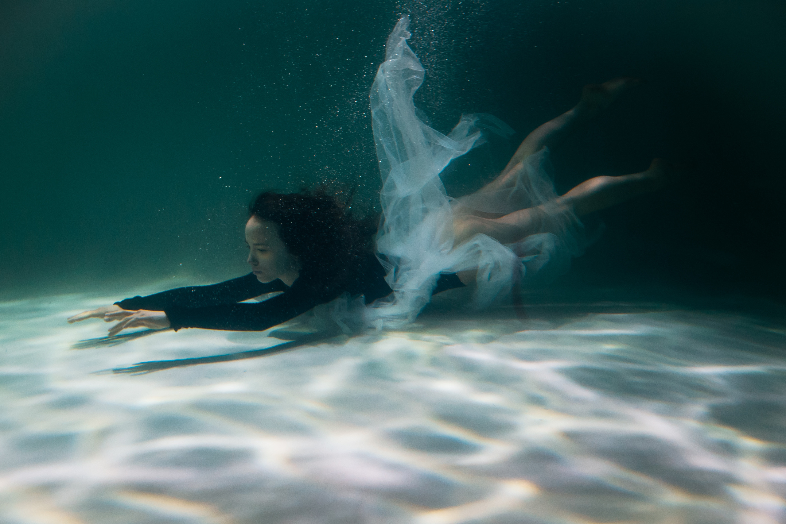 MERMAIDS. Anastasiia Antoniuk portrait, family and couple photographer, Portugal