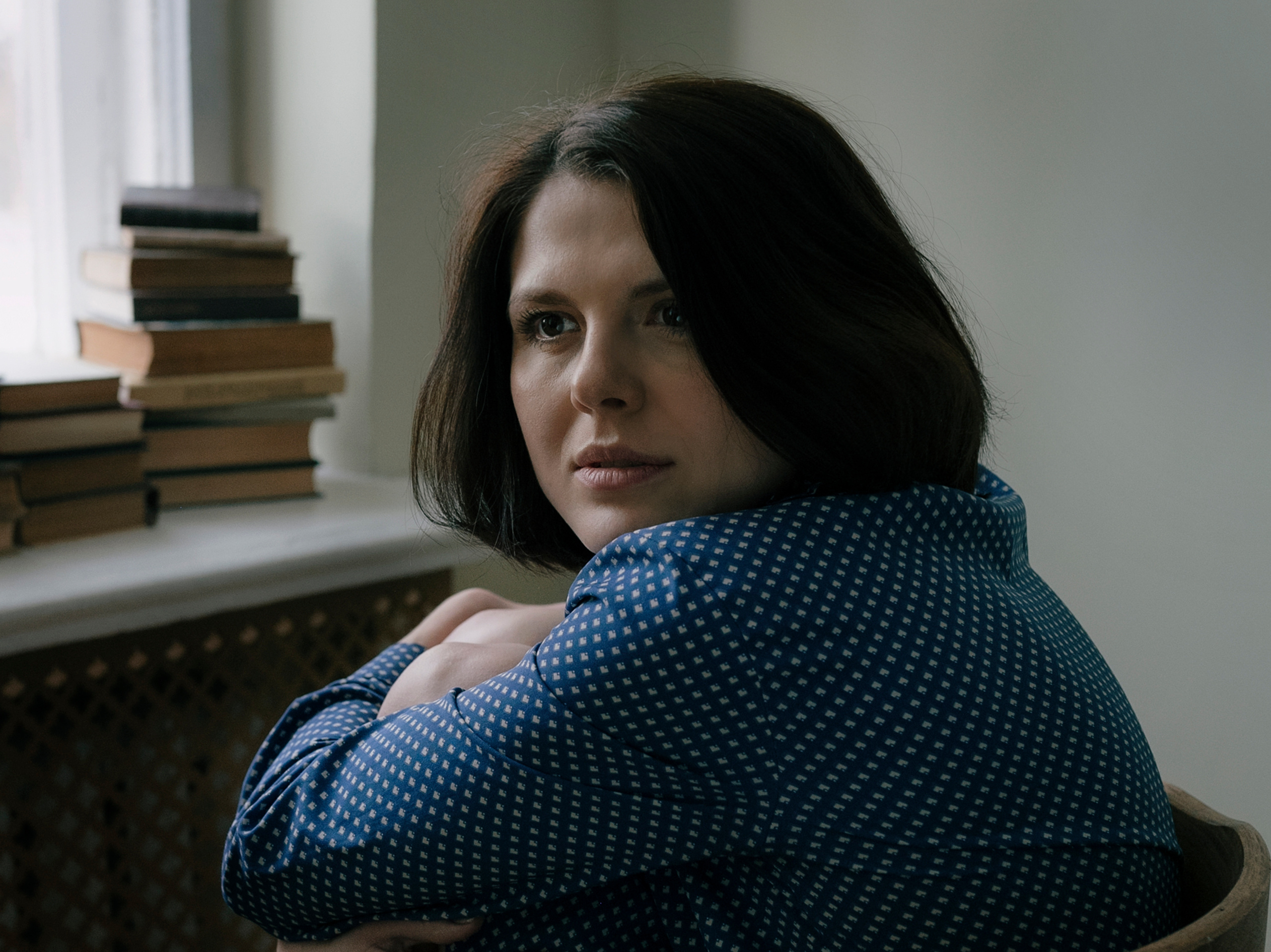 Portraits in studio. Anastasiia Antoniuk portrait, family and couple photographer, Portugal