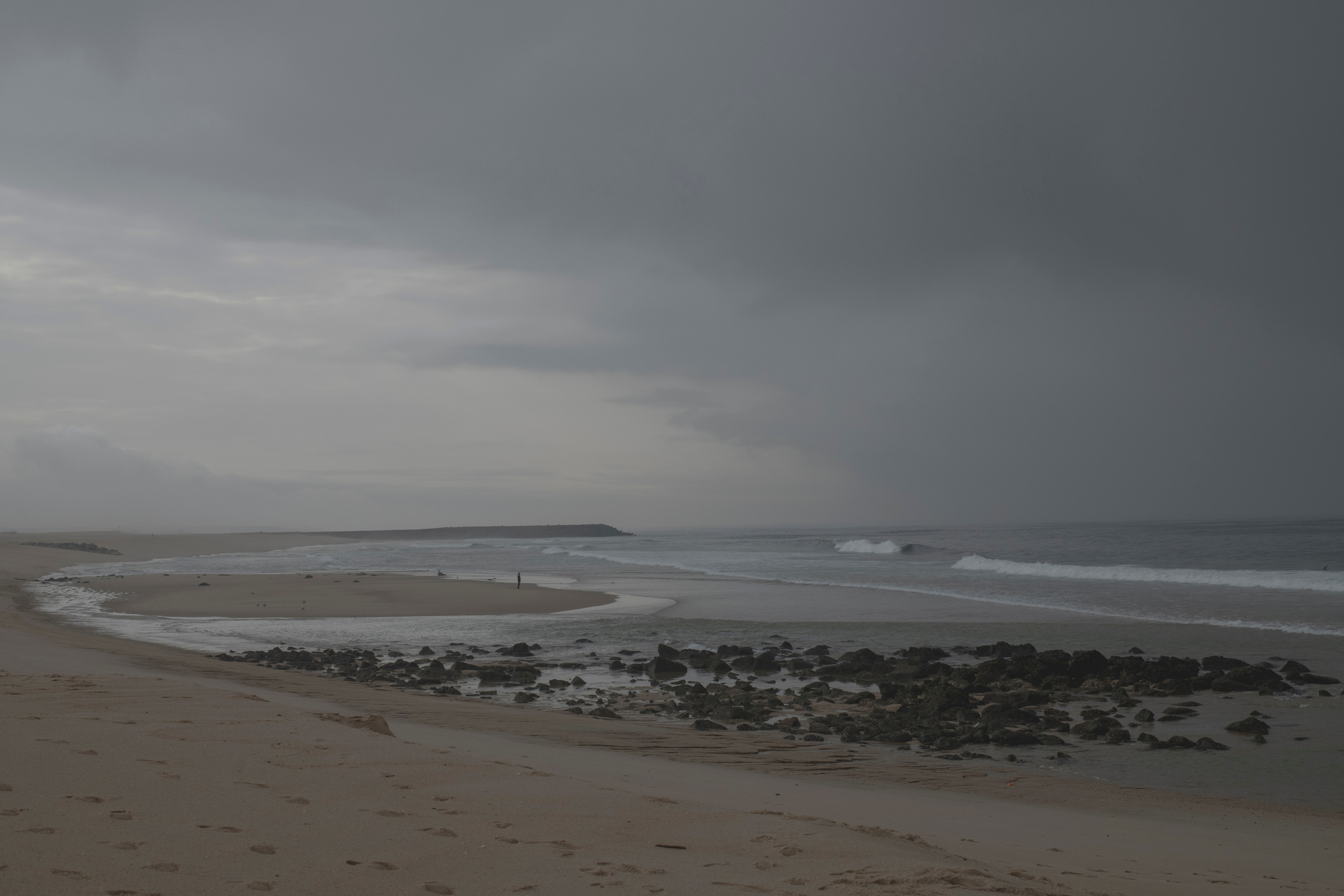 MOTHER (in progress). Anastasiia Antoniuk portrait, family and couple photographer, Portugal
