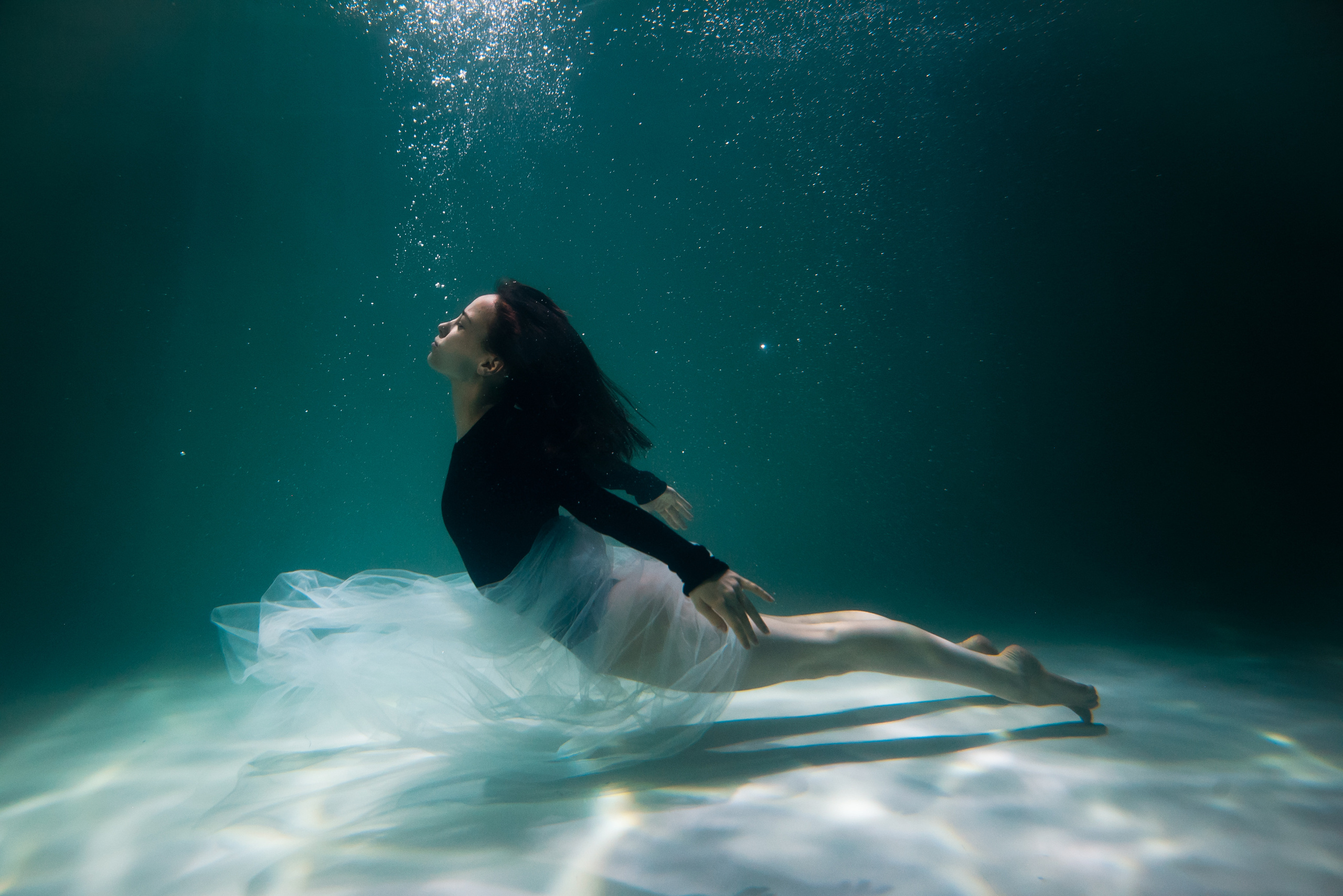 MERMAIDS. Anastasiia Antoniuk portrait, family and couple photographer, Portugal