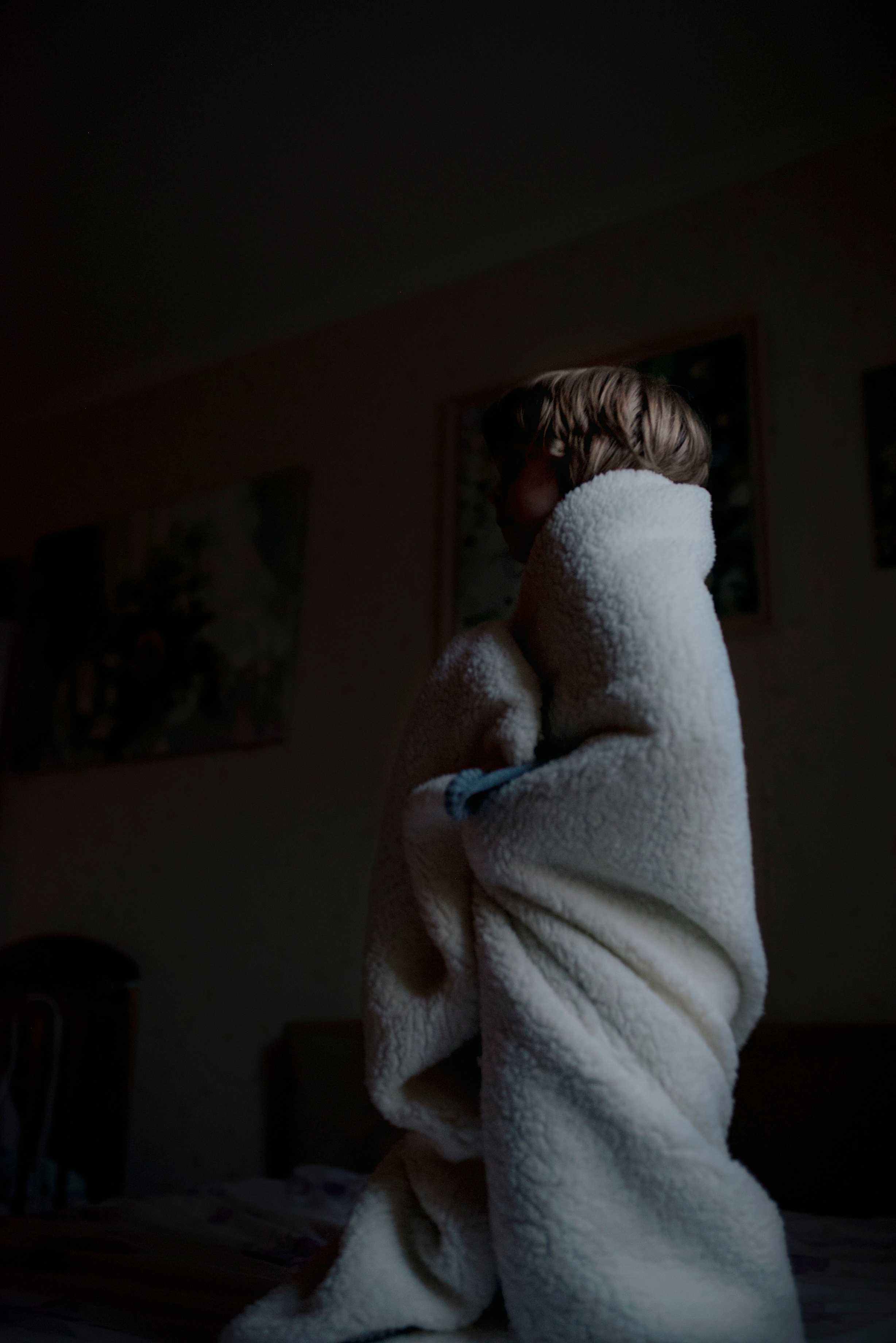 MOTHER (in progress). Anastasiia Antoniuk portrait, family and couple photographer, Portugal