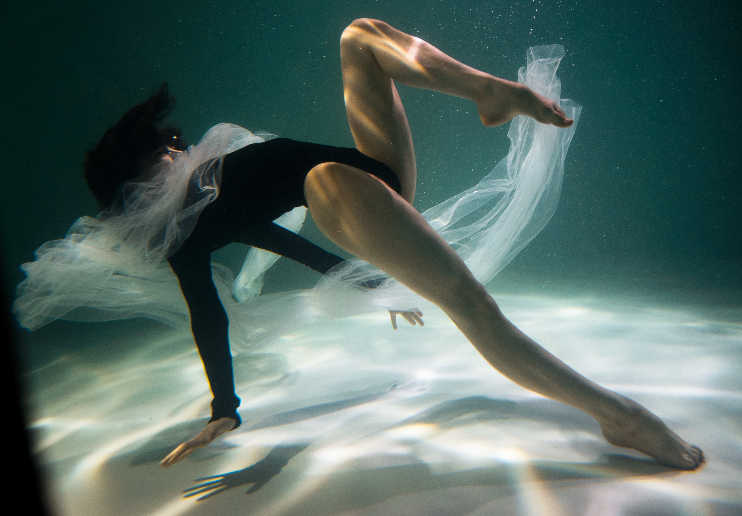 MERMAIDS. Anastasiia Antoniuk portrait, family and couple photographer, Portugal