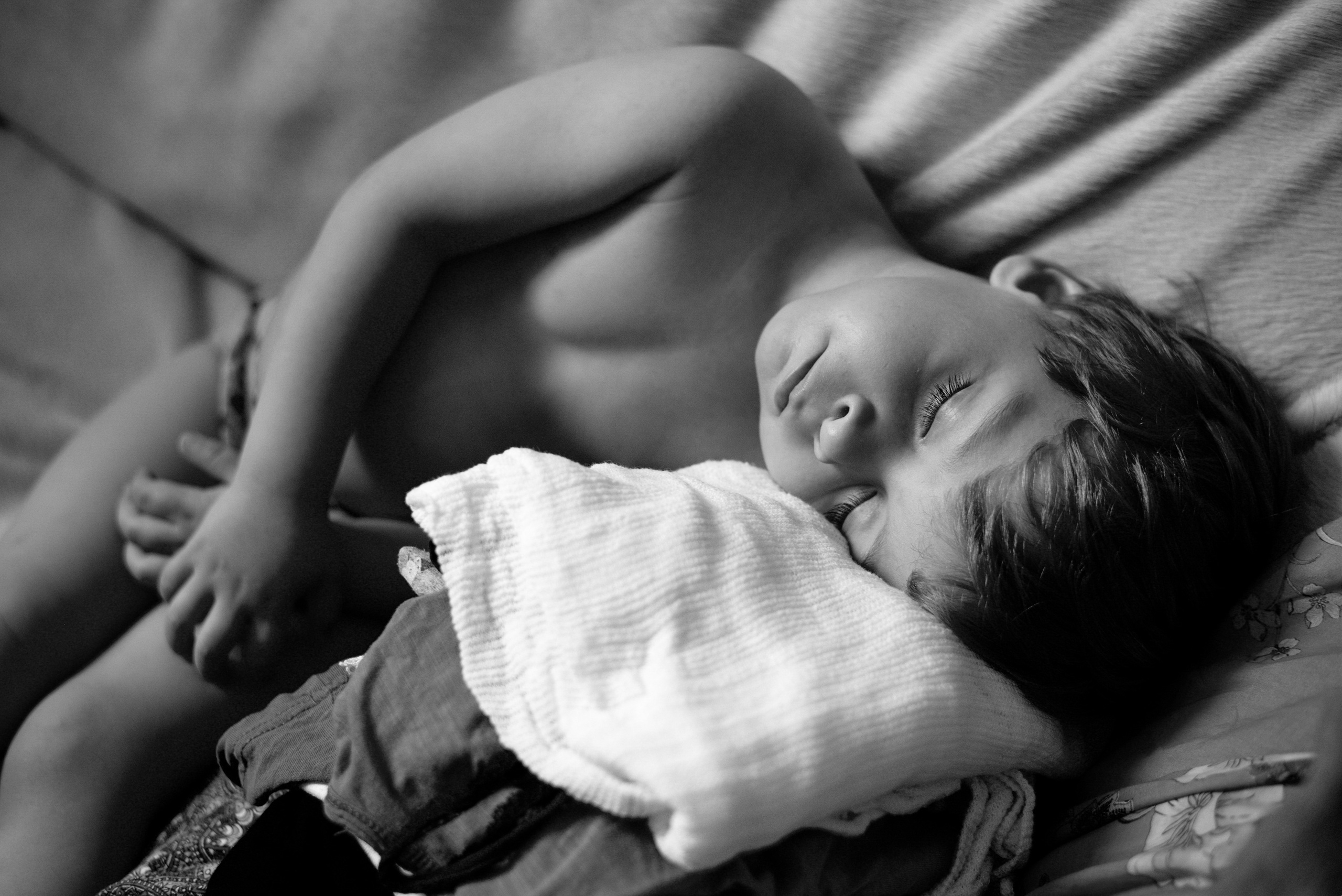 MOTHER (in progress). Anastasiia Antoniuk portrait, family and couple photographer, Portugal