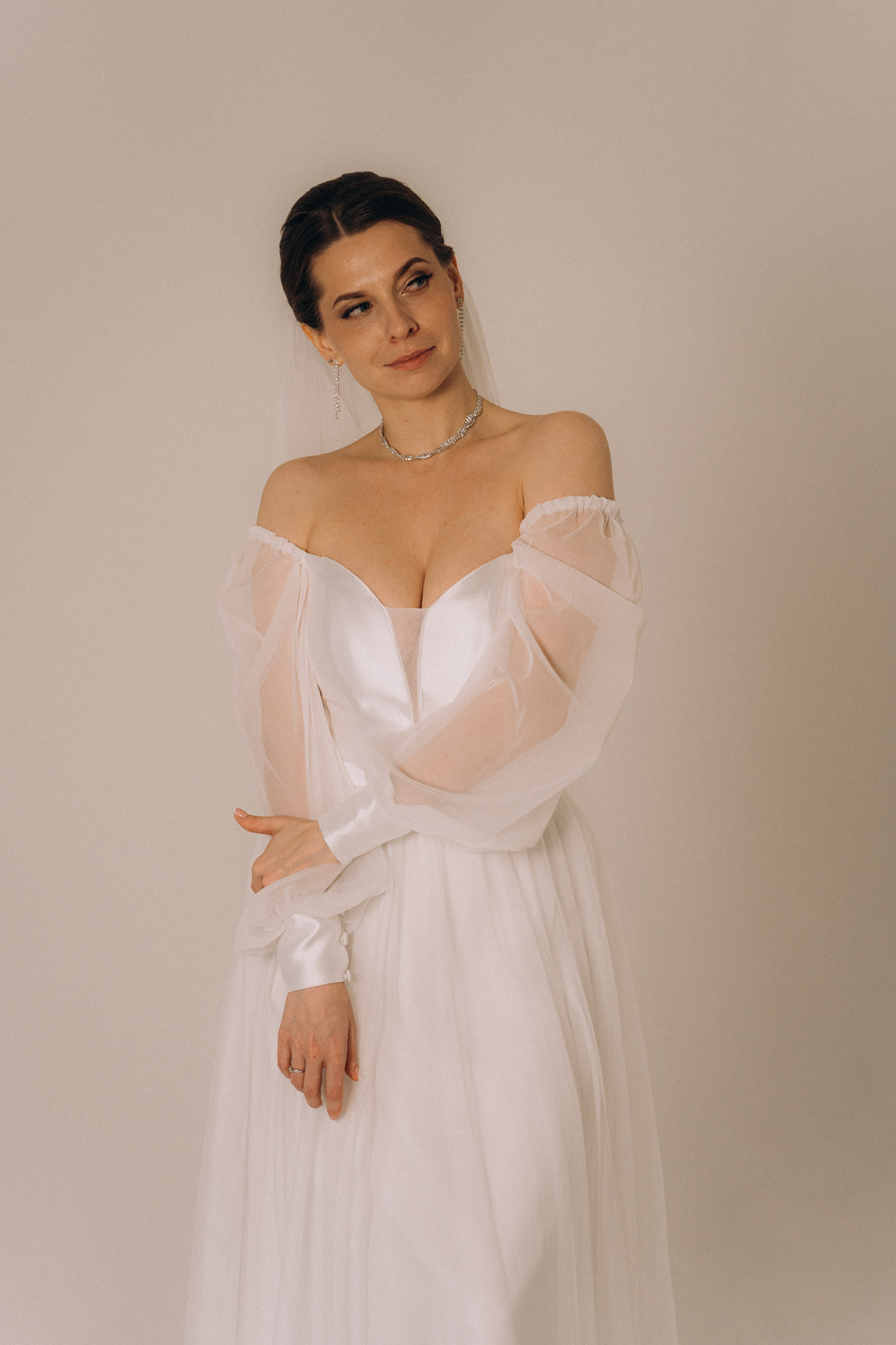 СВАДЕБНАЯ СЬЕМКА ВО ВТОРОМ ДВОРЦЕ (ДЕКАБРЬ) ТАКЖЕ СЬЕМКА В СТУДИИ НА ЧЕРНЫШЕВСКОЙ. Профессиональный фотограф, Санкт-Петербург — Виктория Богомолова