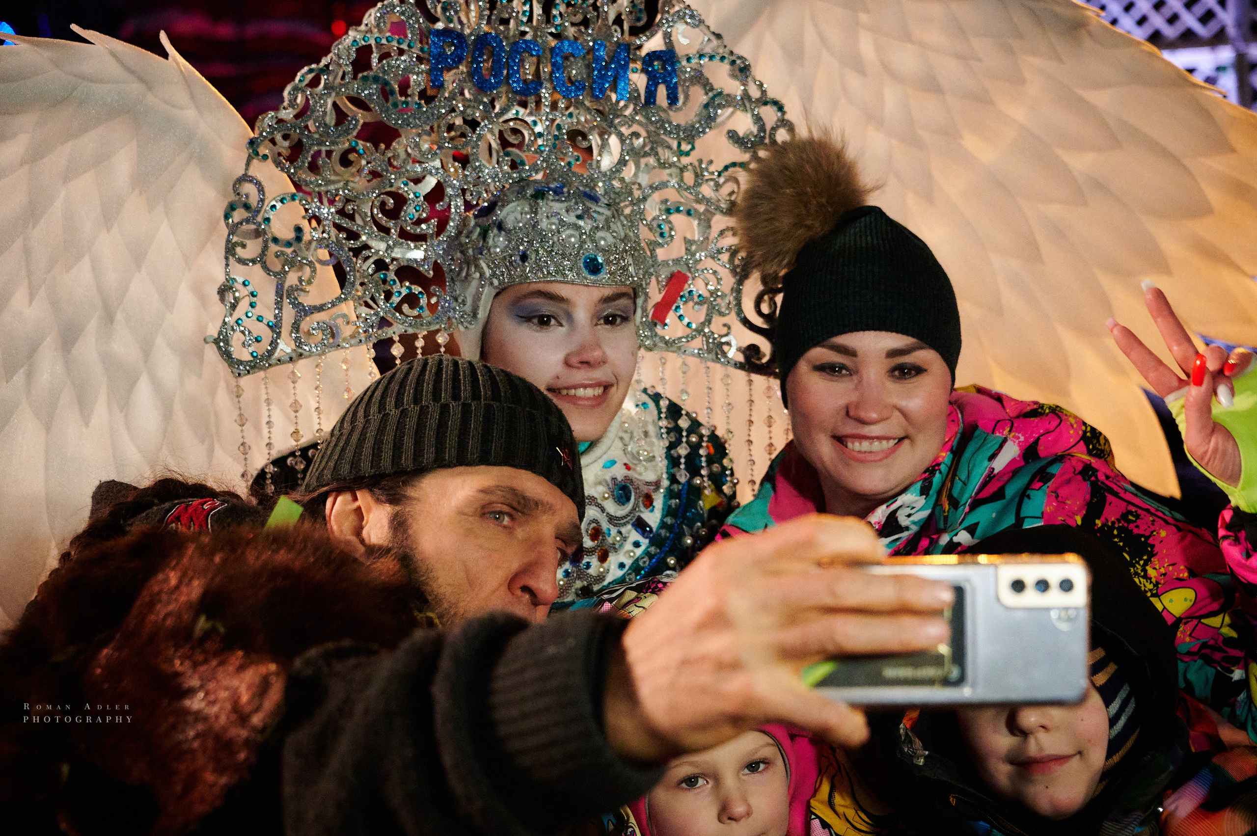 Новогодняя сказка от Ночных волков. Фотограф Роман Адлер