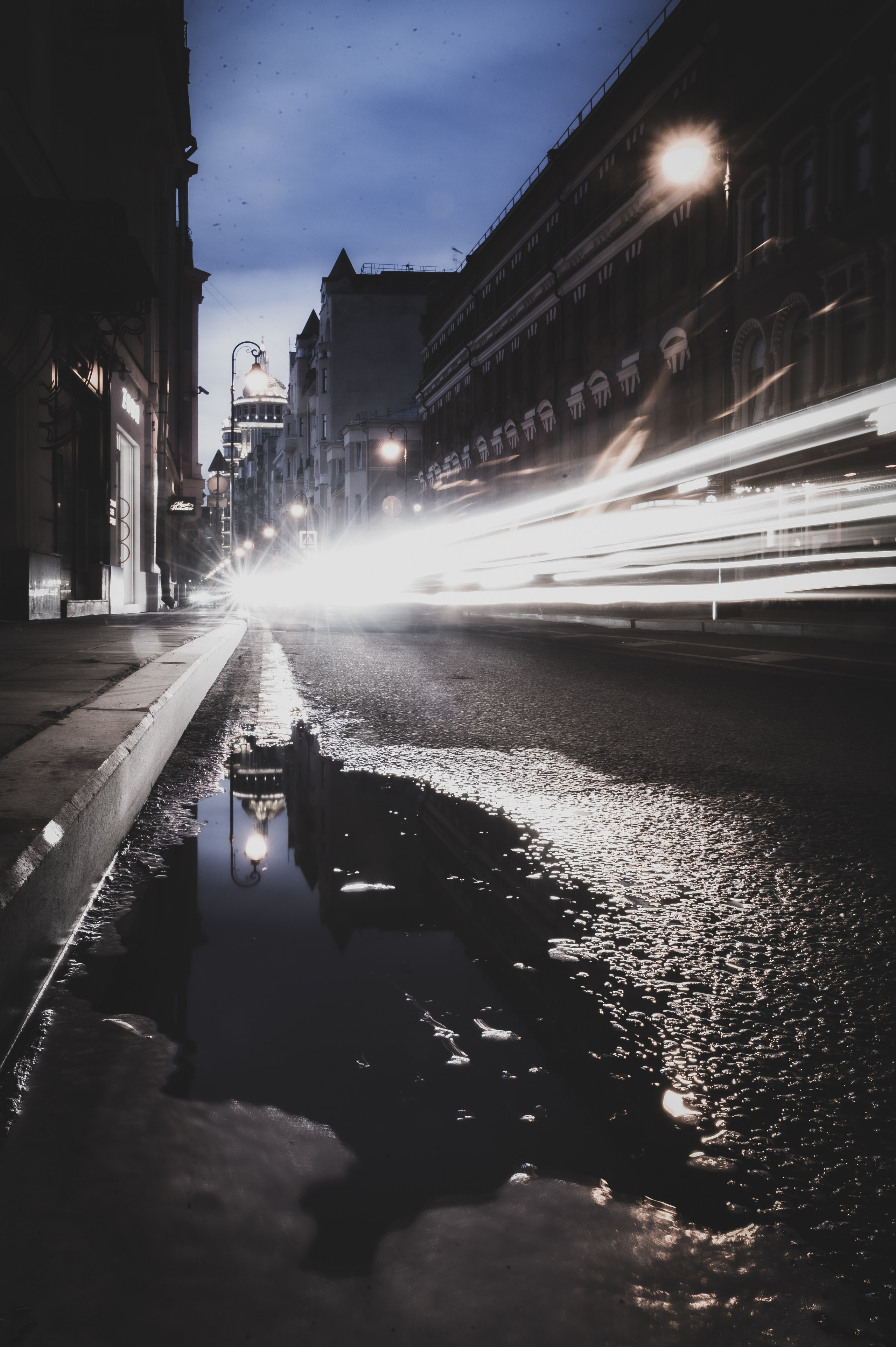 Фотопрогулка. Апрель 2023. Москва. Фотограф Роман Адлер