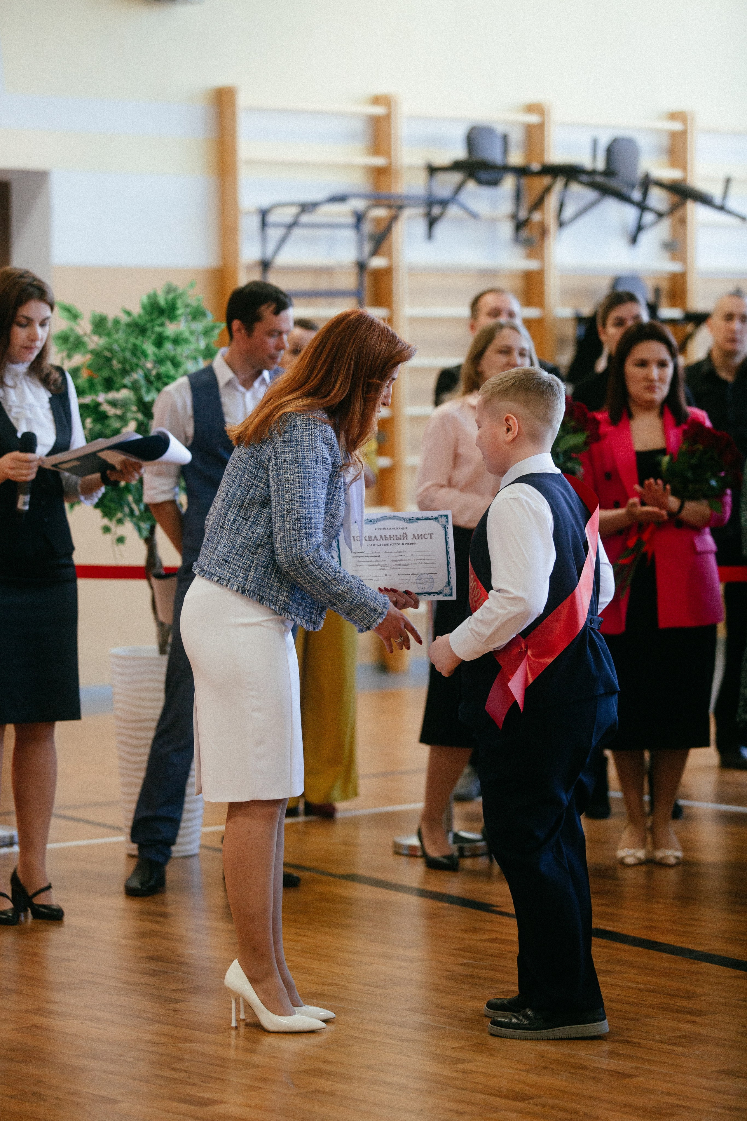 Выпускной в начальной школе. Арт-фотограф Крис Л. в Тобольске: портрет, семейные, свадьбы