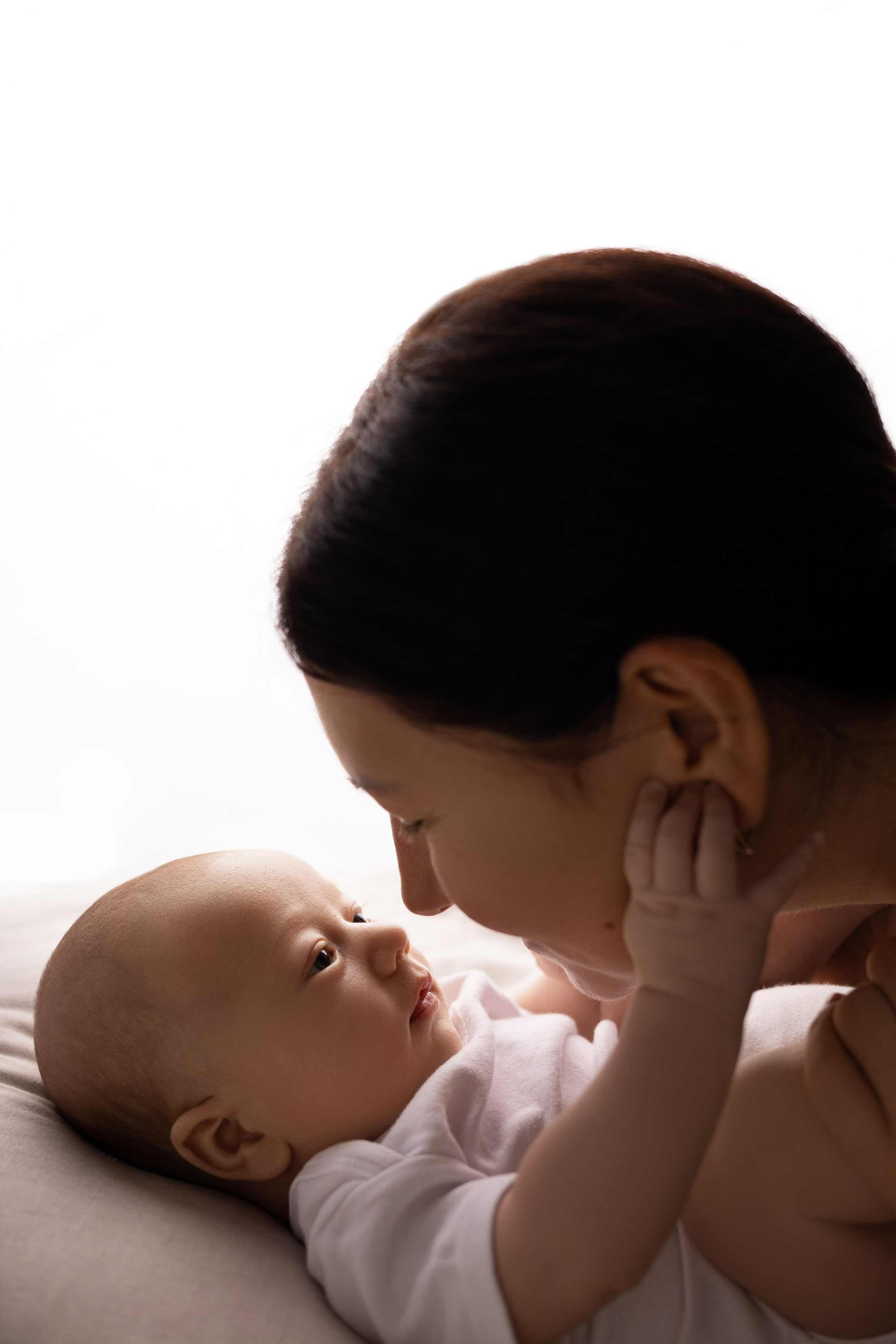 Newborn съемка в стиле Лайф. Фотограф новорожденных малышей в Омске и Омской области Эльвира Камаева