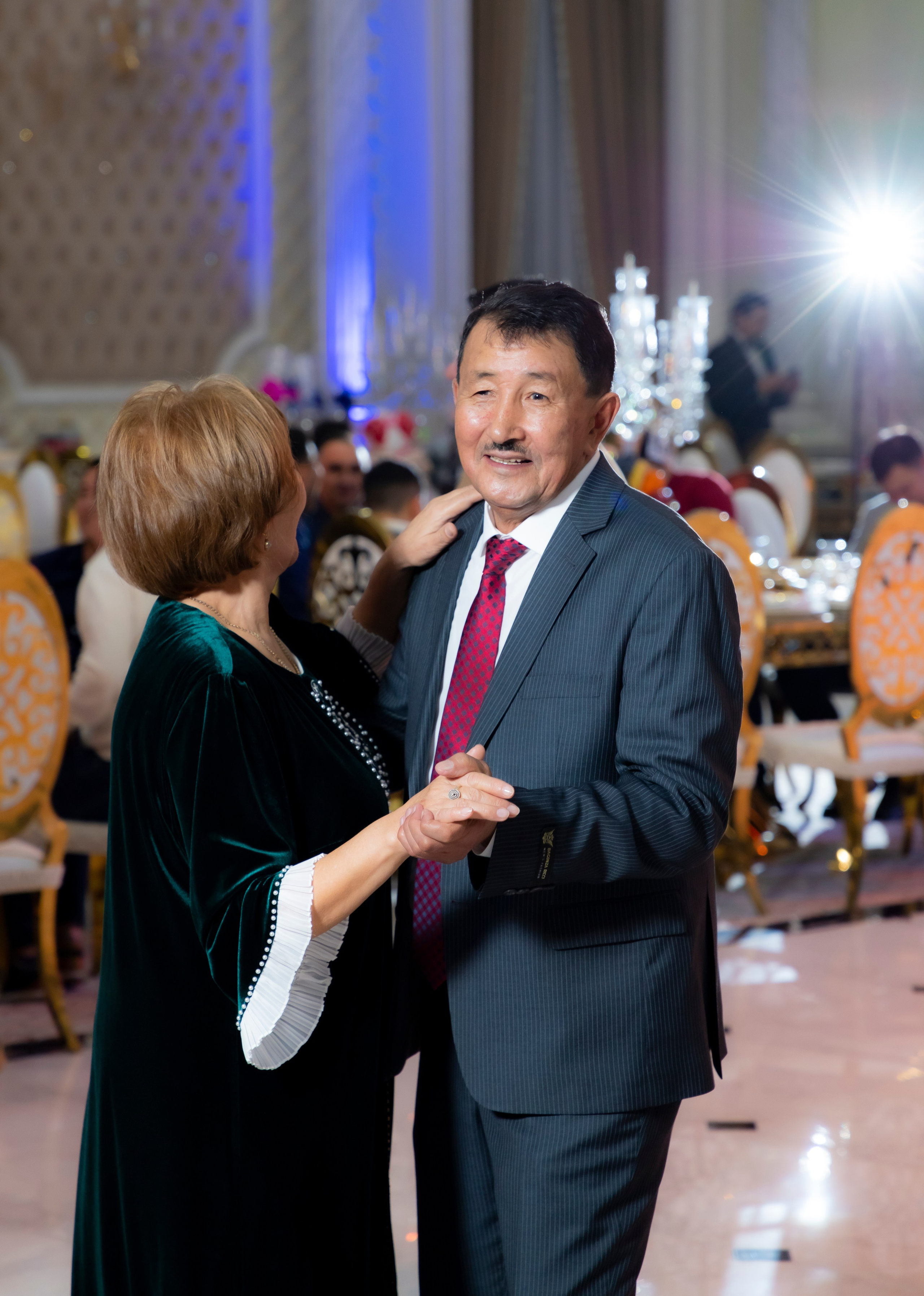 1 жас. Фотограф