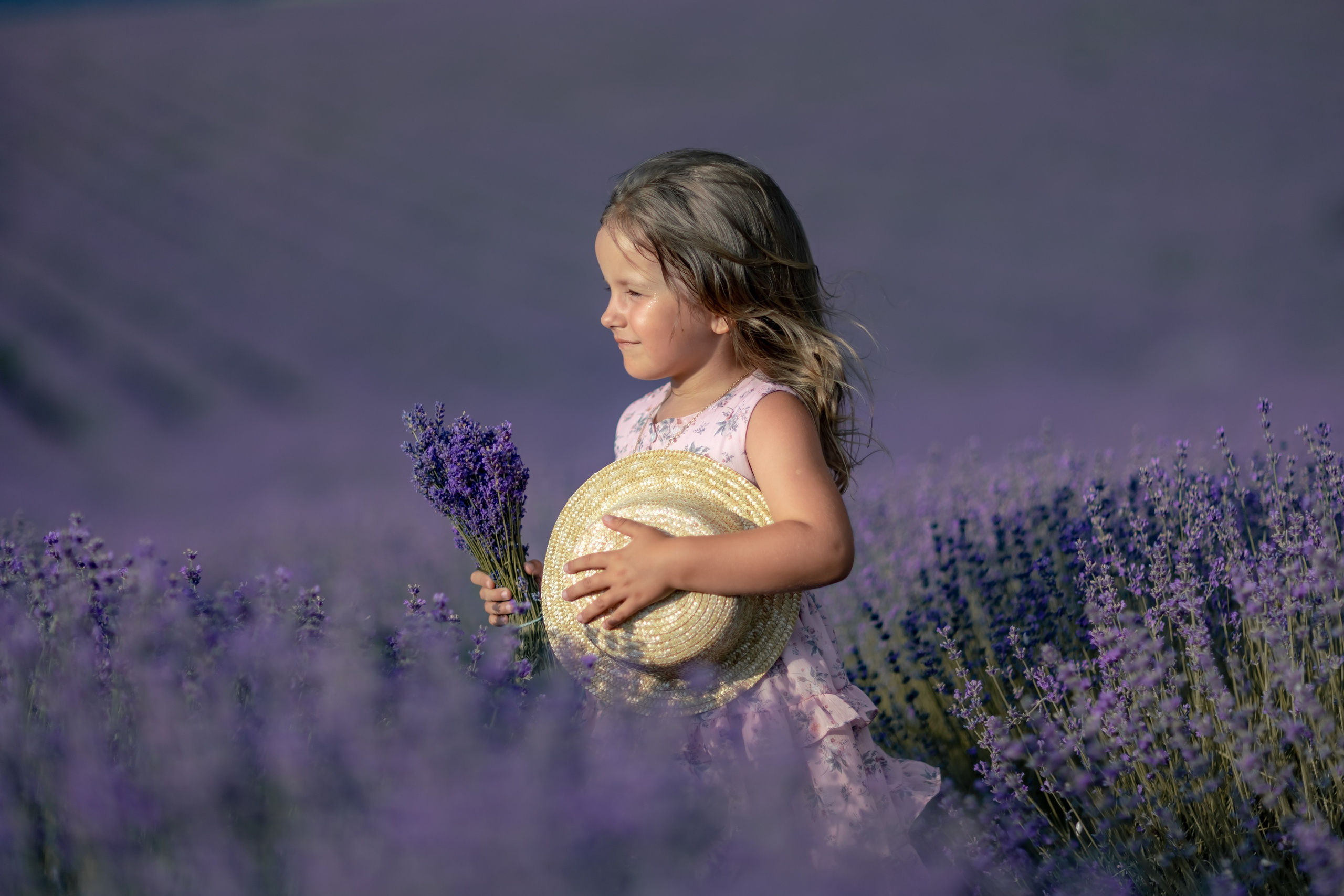 ЦВЕТЕНИЯ. Портретный семейный фотограф в Крымской красоте Светлана Матюнина