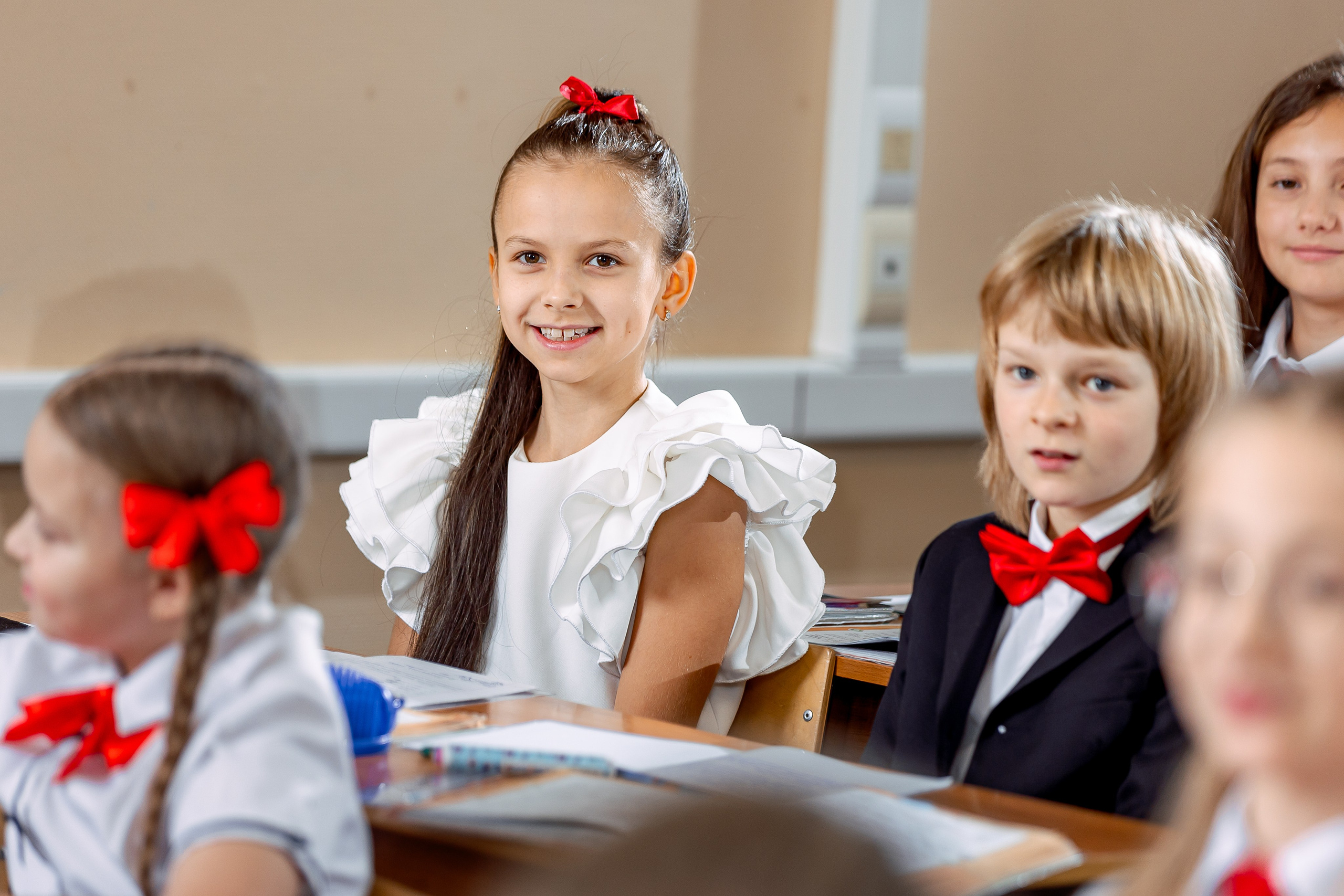 Репортаж на уроках. Семейный и детский фотограф Комина Елена, Власиха, Одинцово
