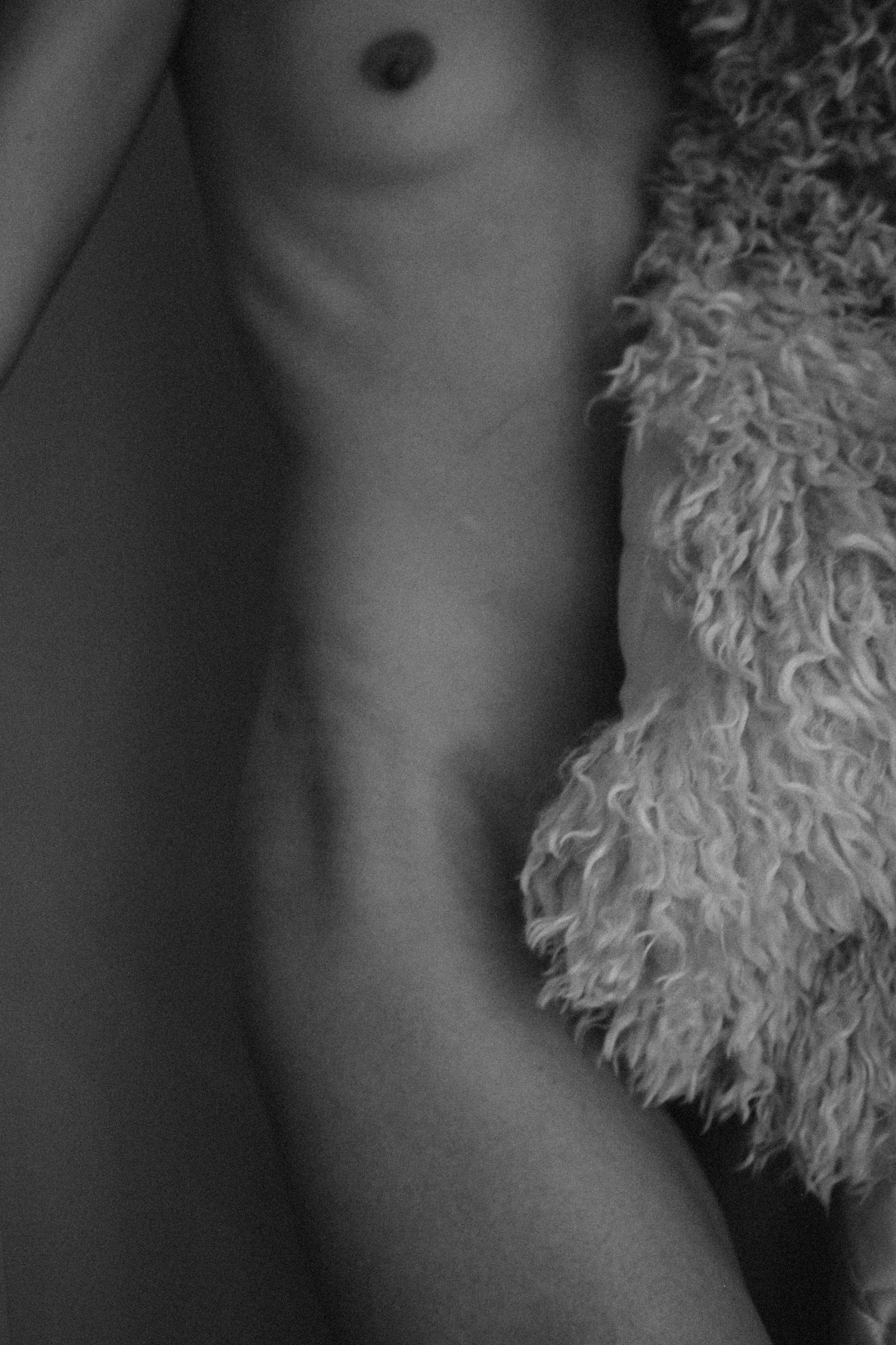 NUDE. Портретный и ню фотограф в Москве Александра Мишура