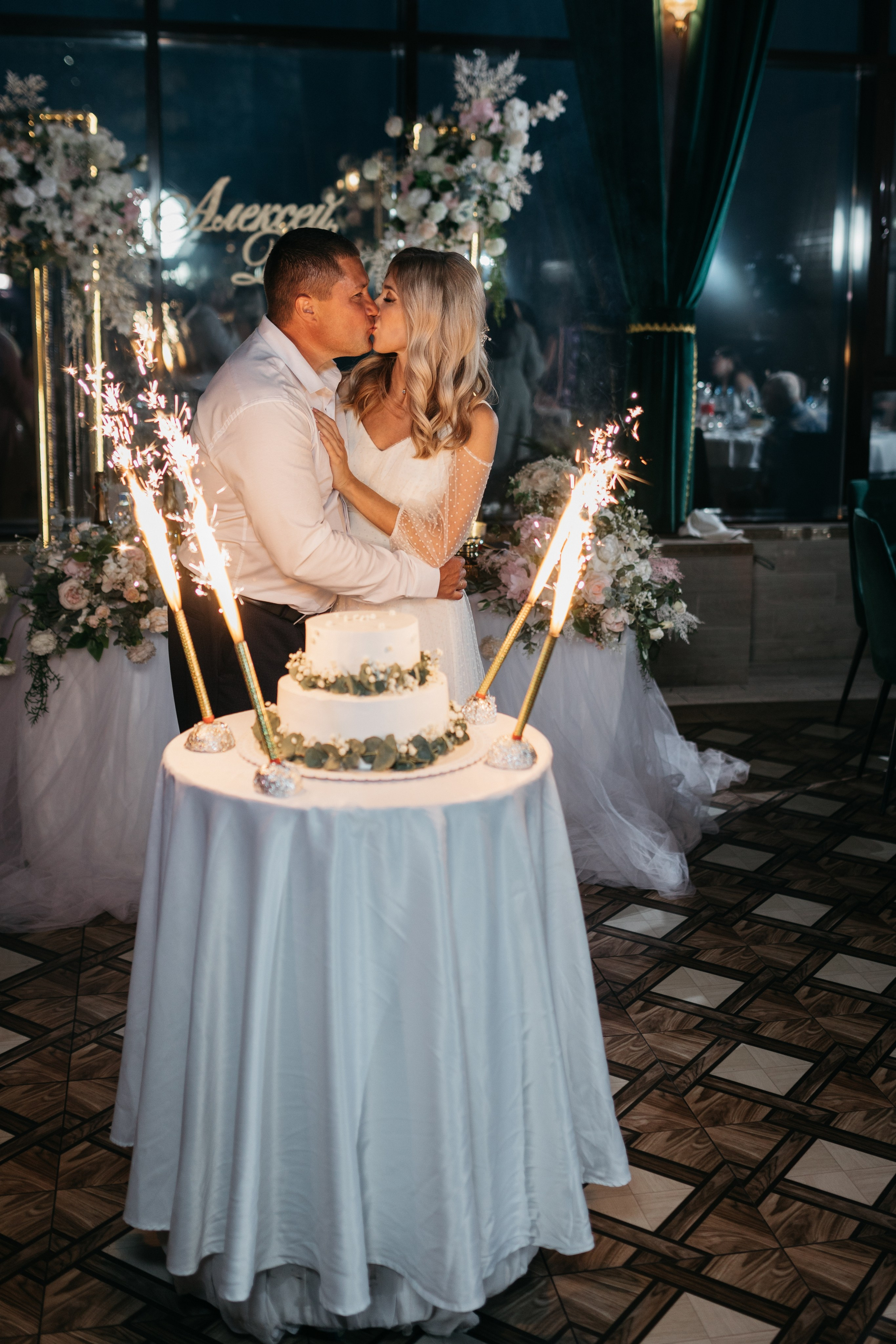 Свадьба Алексея и Даны. Свадебный и семейный фотограф в Иркутске Яна Лиа