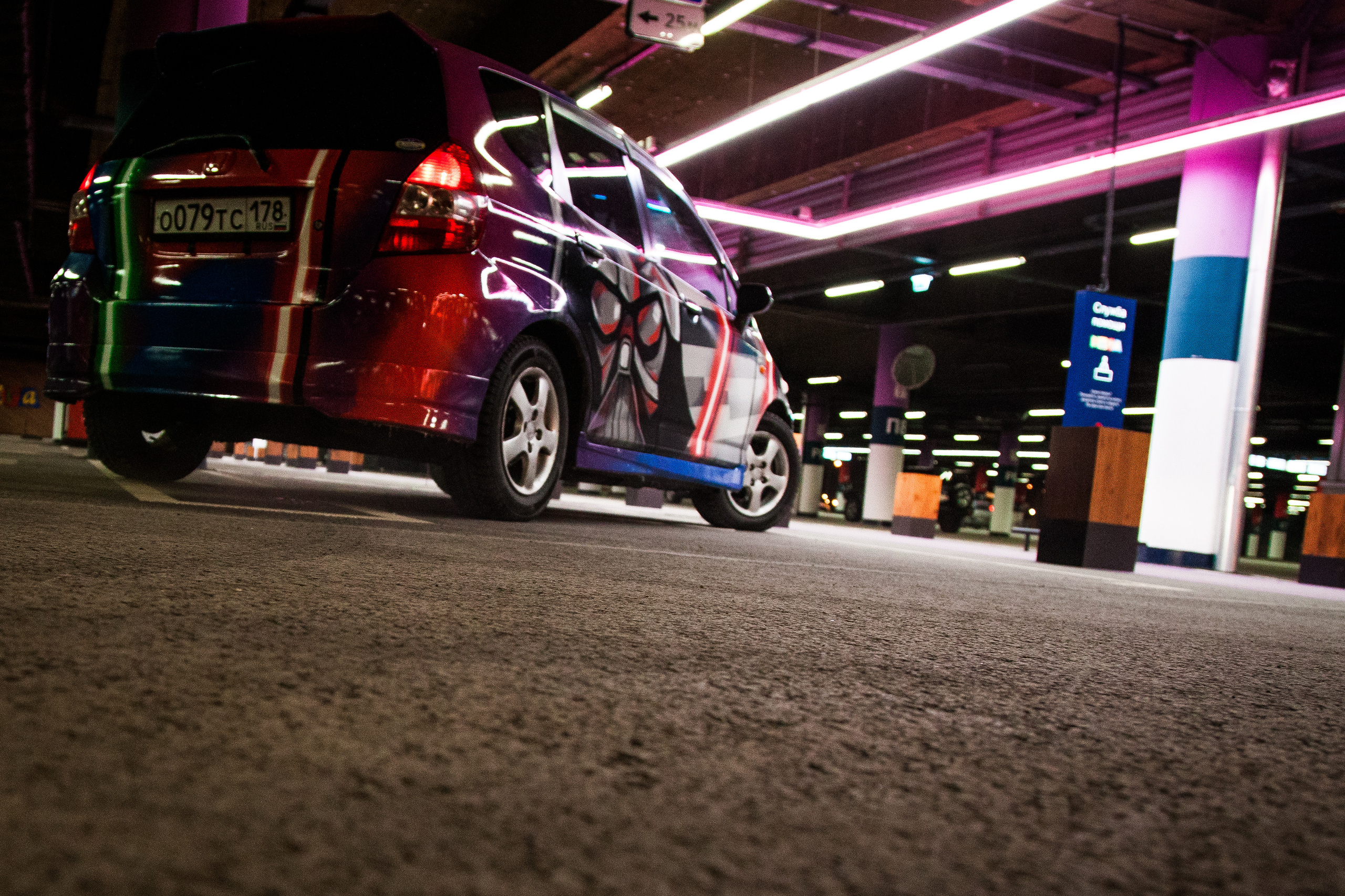 Мега. Фотограф Ереван Андрей Кукушкин