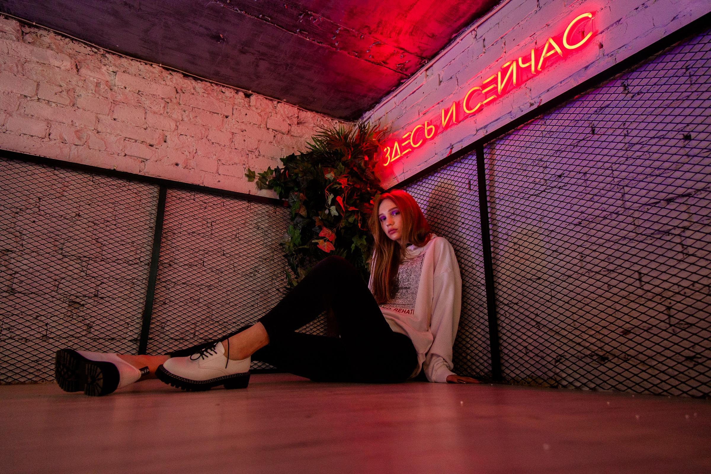 Неон. Фотограф Ереван Андрей Кукушкин