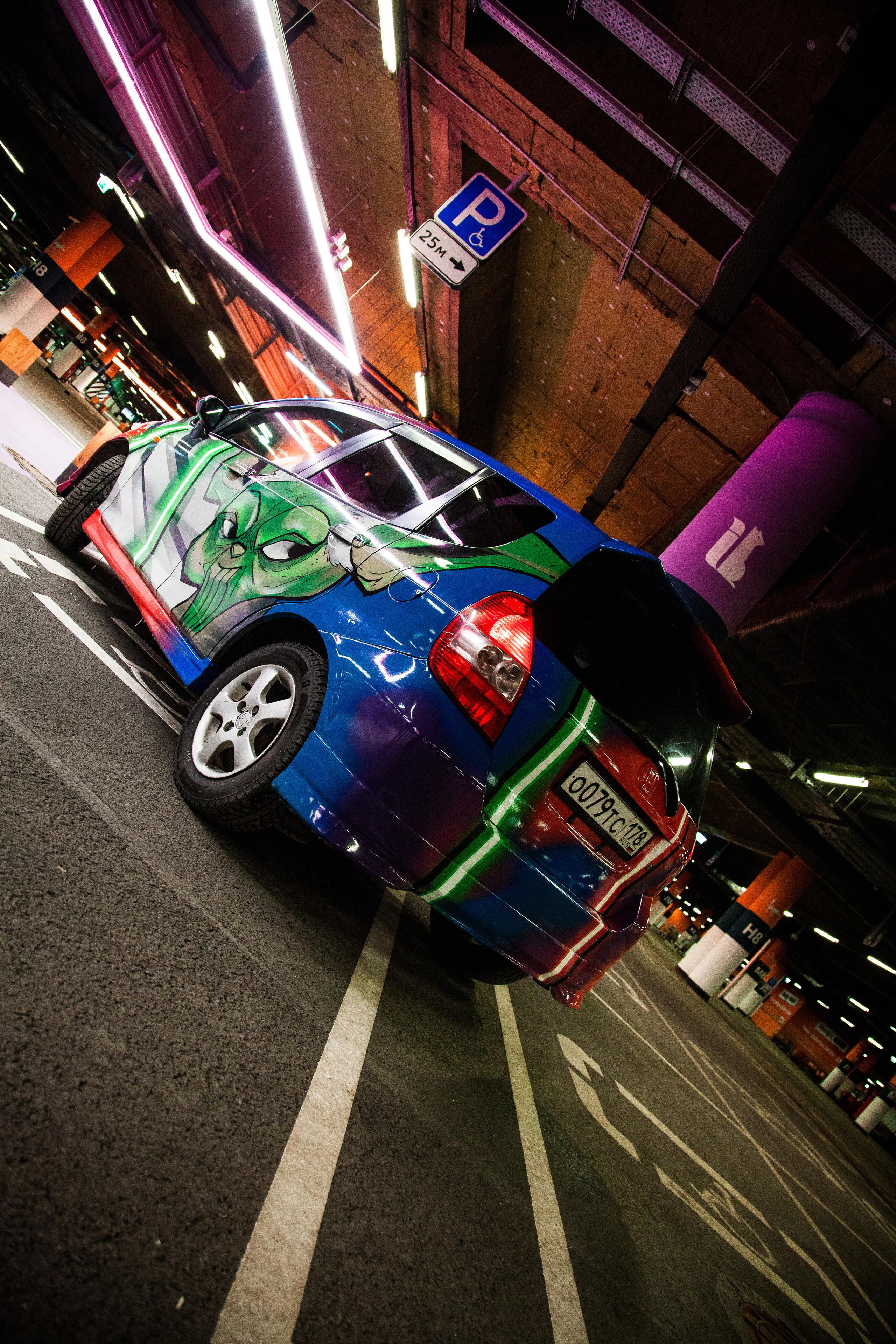 Мега. Фотограф Ереван Андрей Кукушкин