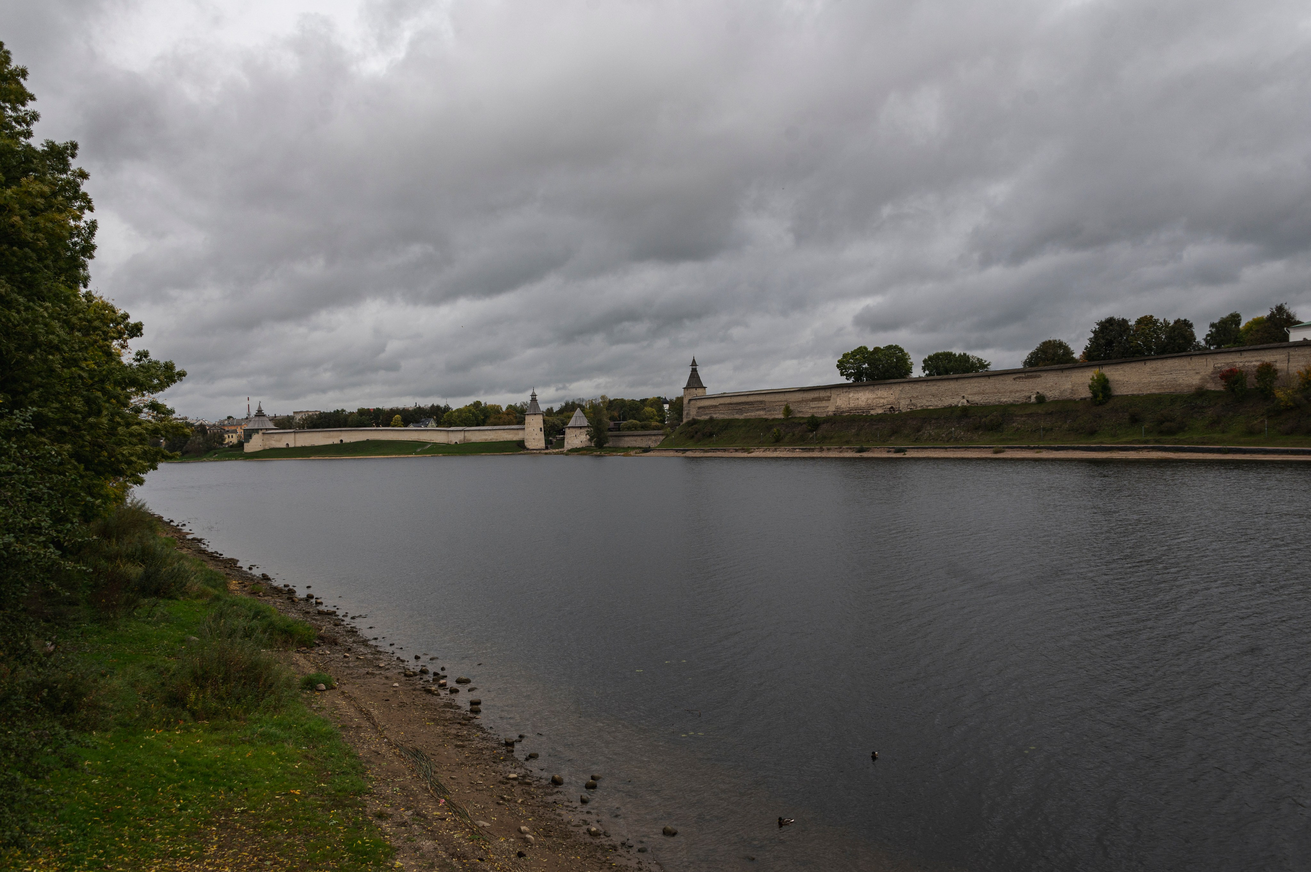 Псков. Октябрь 2023. Фотограф Роман Адлер