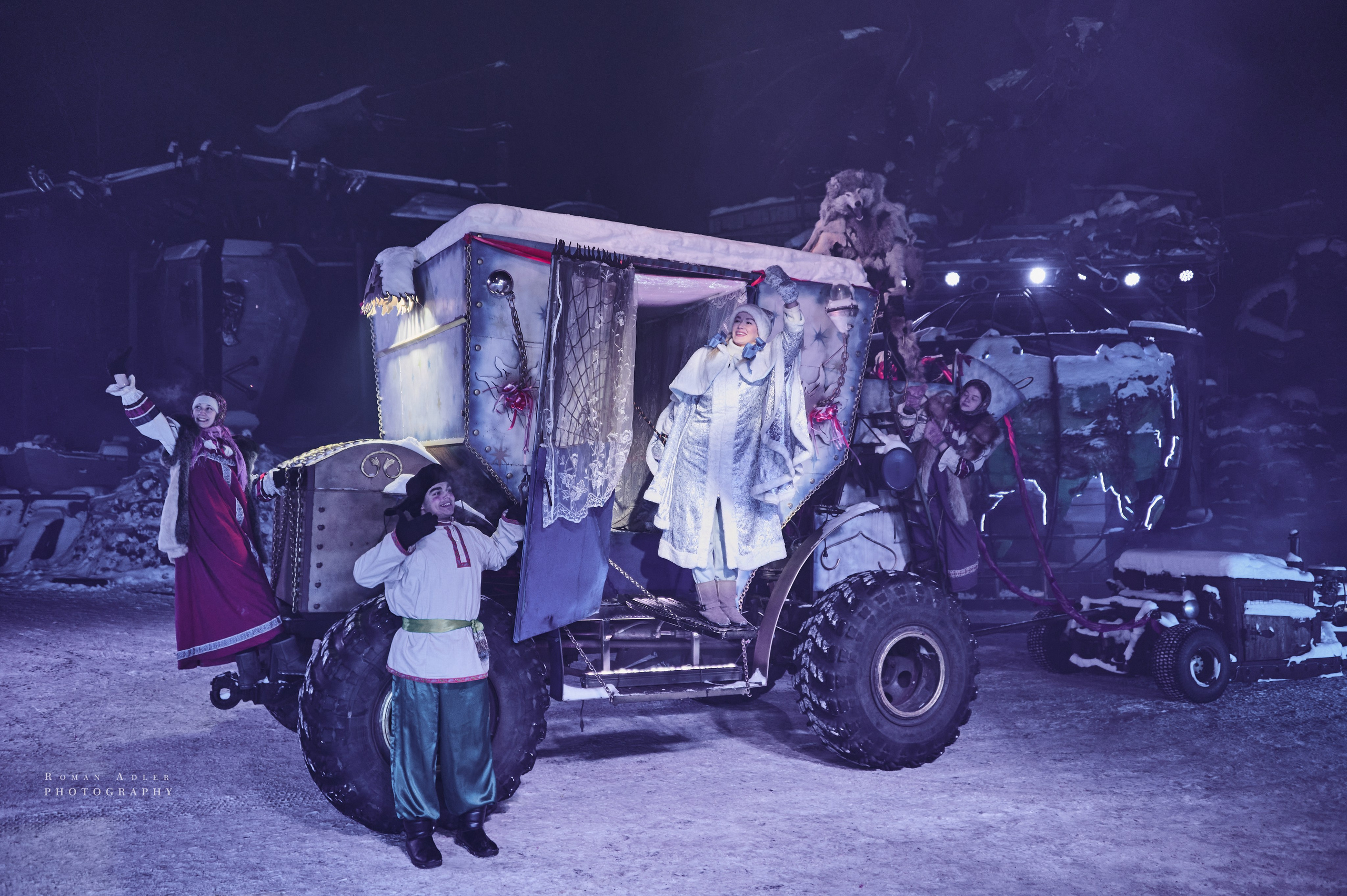 Новогодняя сказка от Ночных волков. Фотограф Роман Адлер
