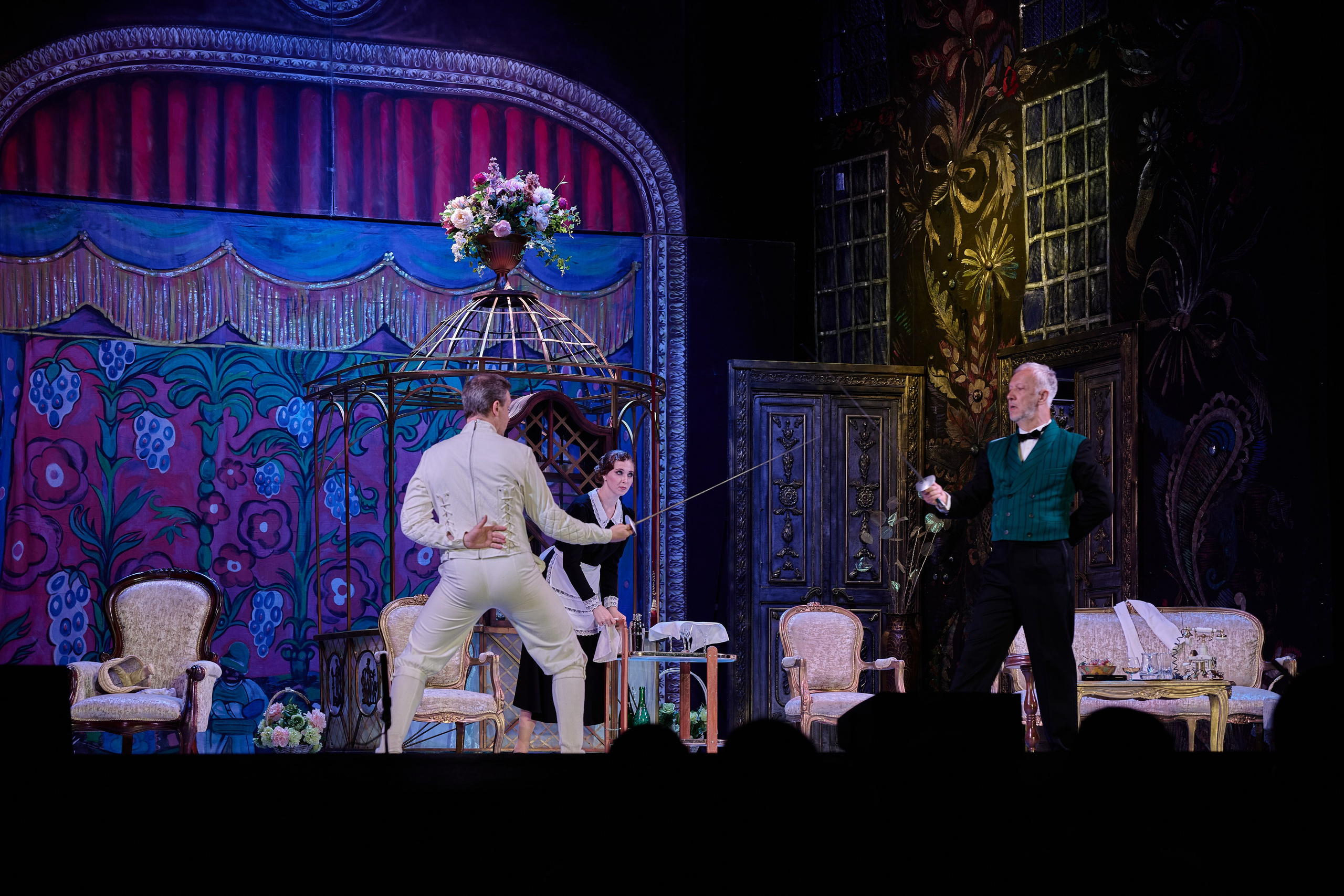 Спектакль «Товарищ». Фотограф Роман Адлер