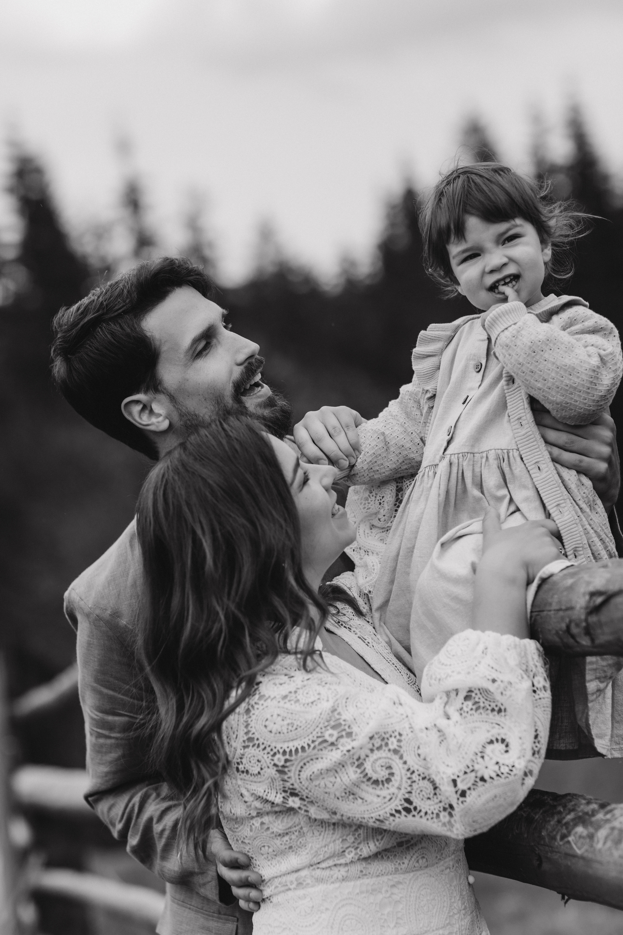 Карпаты. Никита, Флора и Аня. Семейный фотограф Оля Гладченко