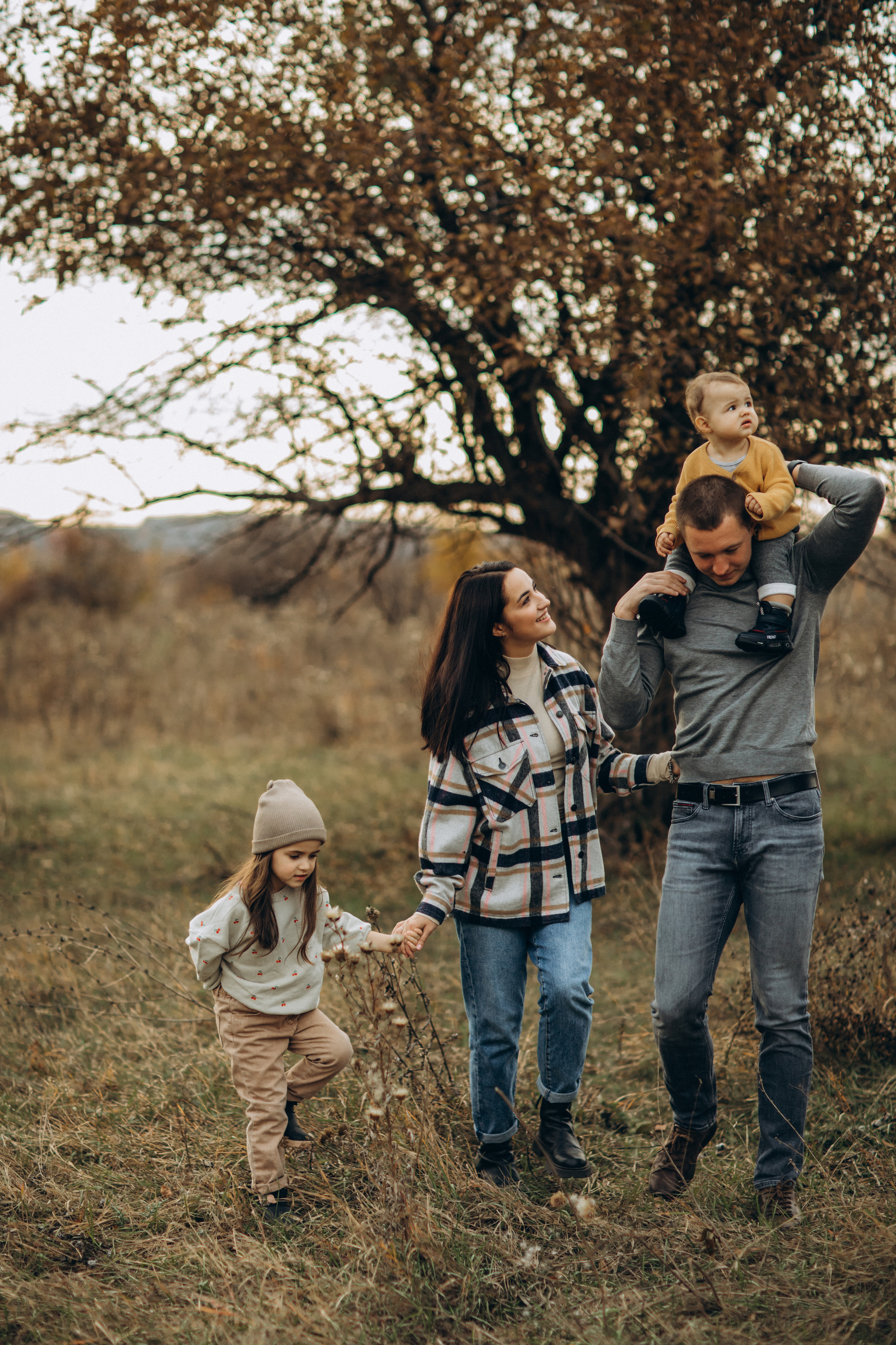 Лера, Коля, Матвей и Полинка. Семейный фотограф Оля Гладченко