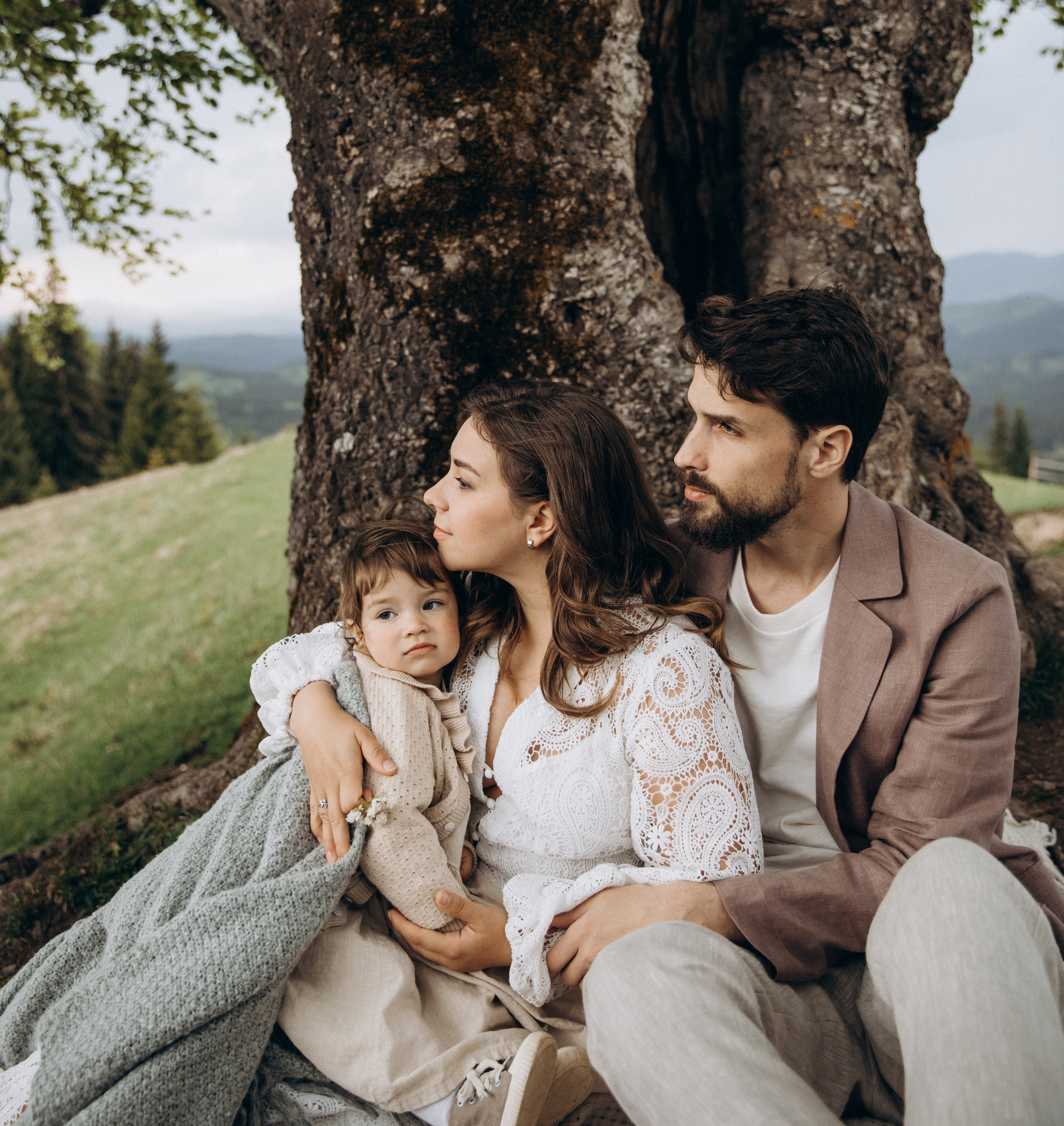 Карпаты. Никита, Флора и Аня. Семейный фотограф Оля Гладченко