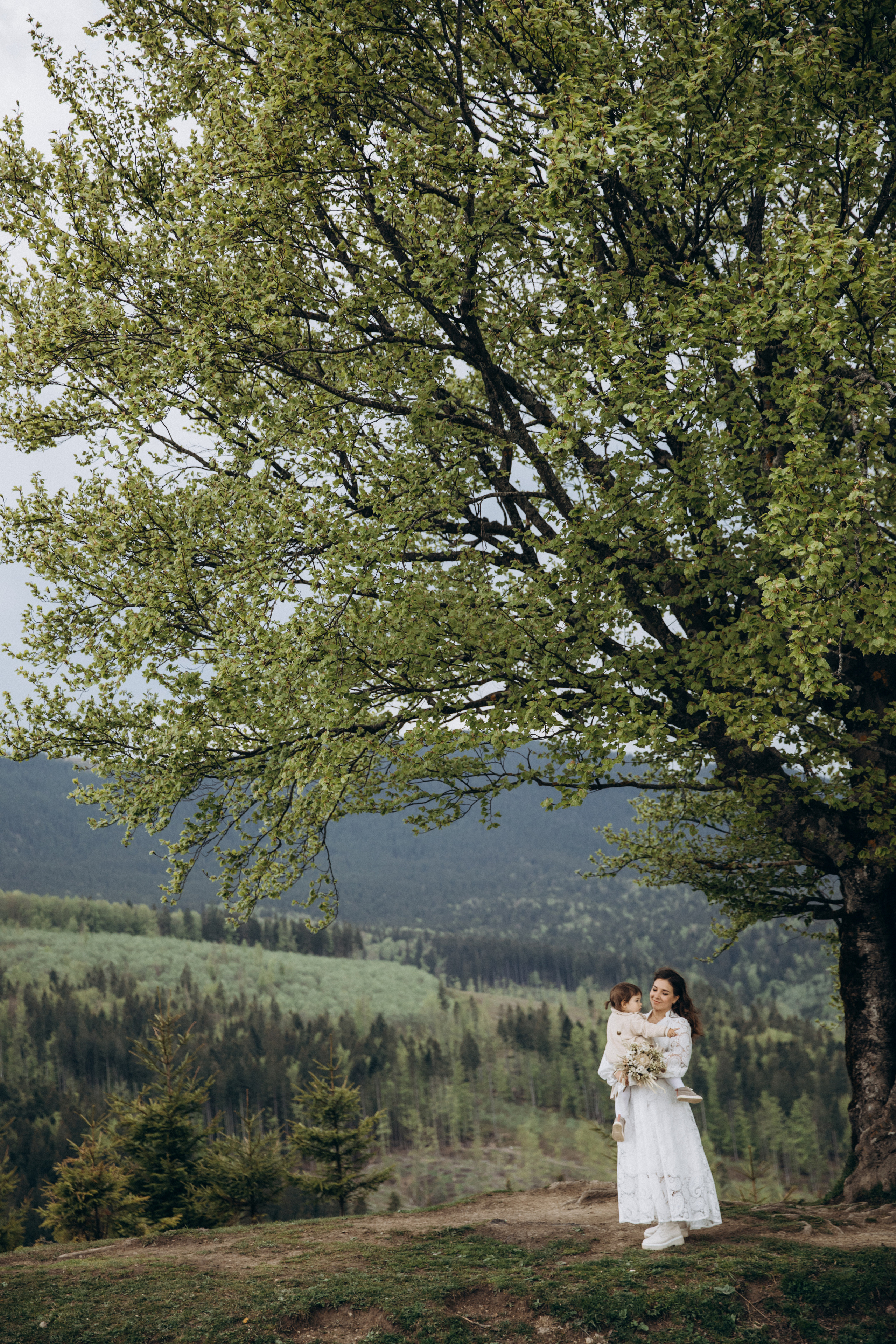 Карпаты. Никита, Флора и Аня. Семейный фотограф Оля Гладченко