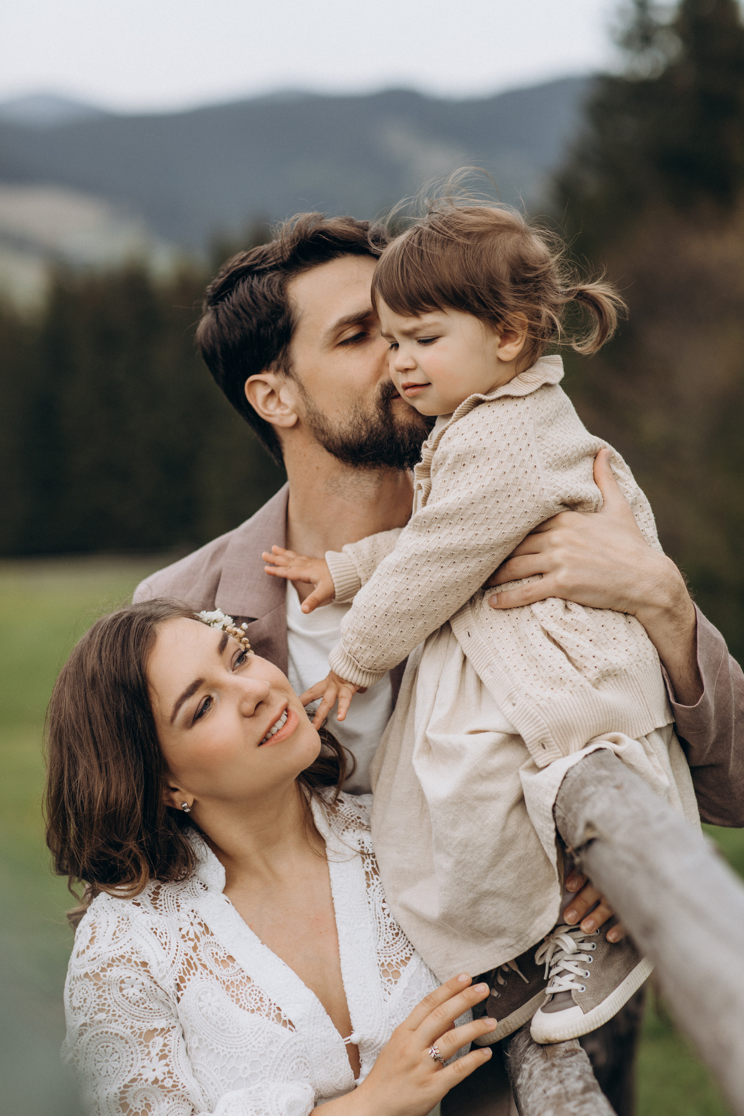 Карпаты. Никита, Флора и Аня. Семейный фотограф Оля Гладченко