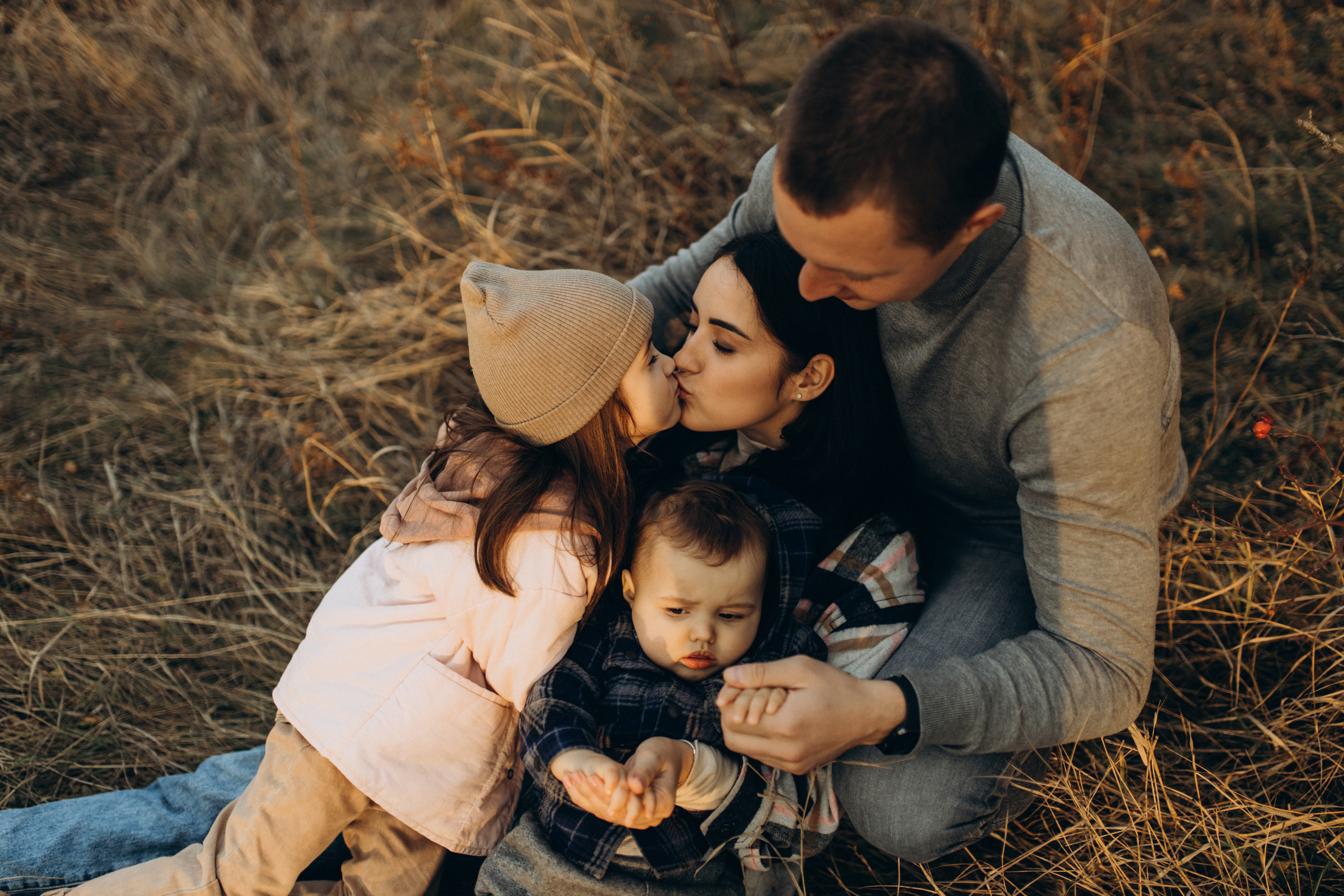 Лера, Коля, Матвей и Полинка. Семейный фотограф Оля Гладченко