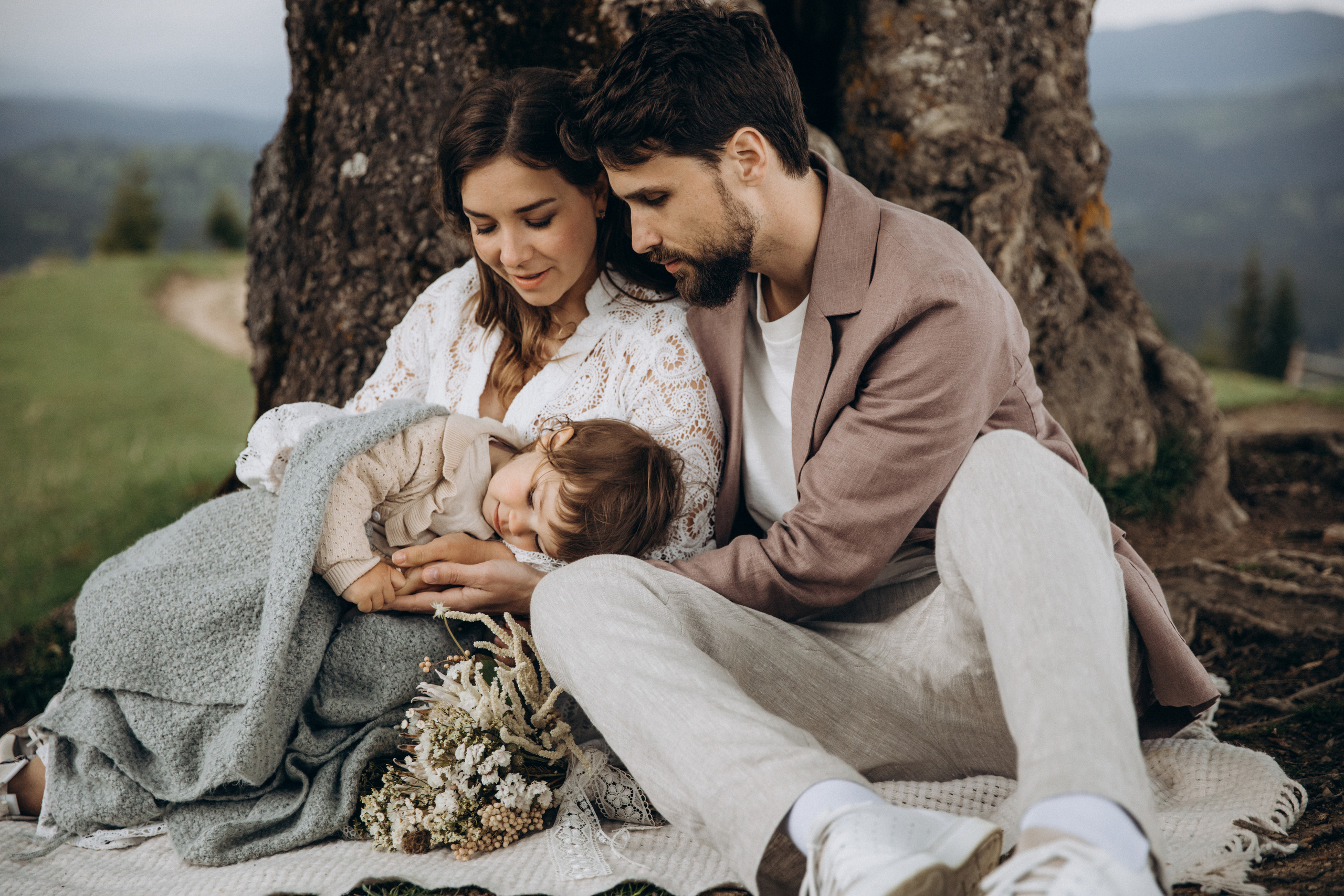 Карпаты. Никита, Флора и Аня. Семейный фотограф Оля Гладченко