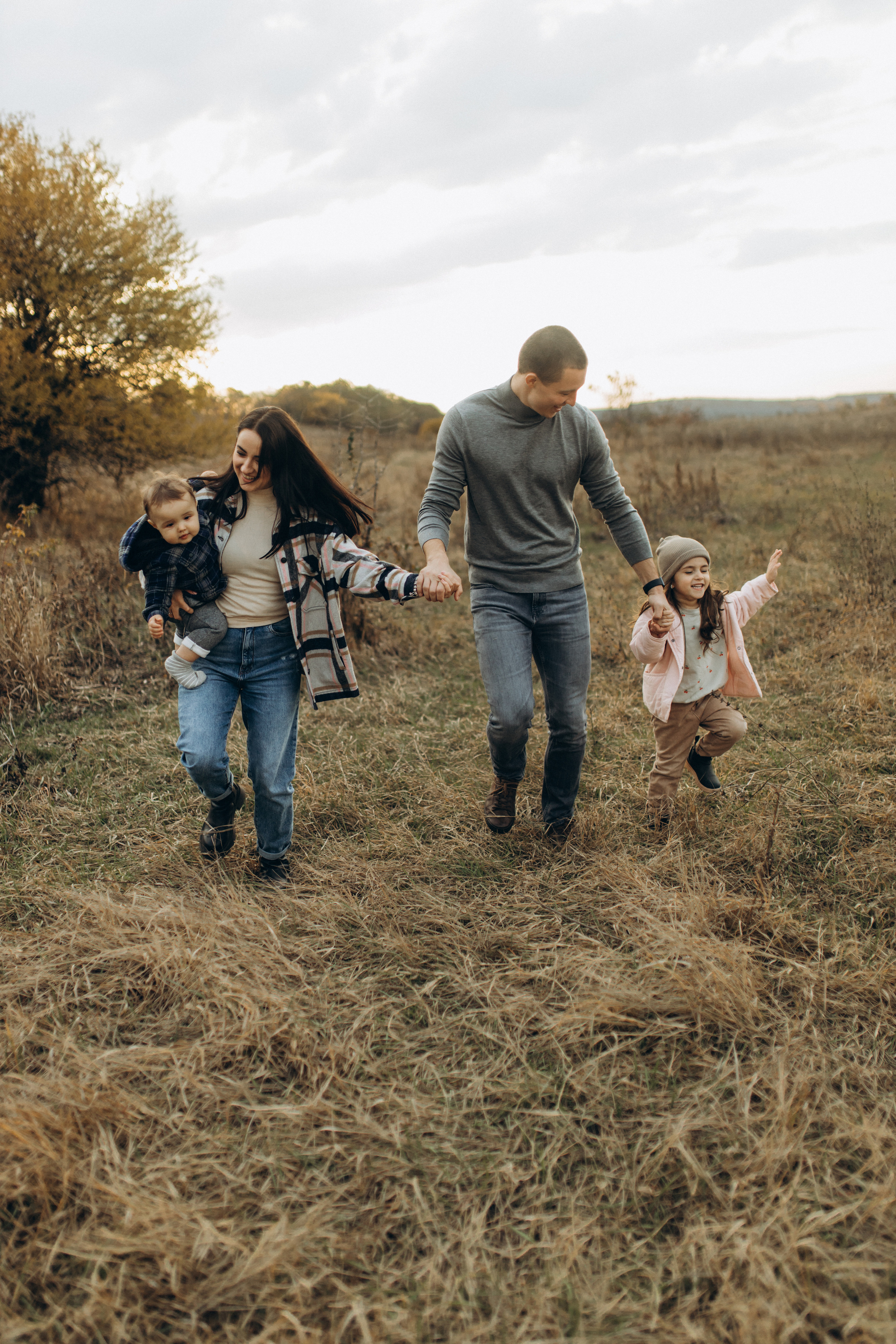 Лера, Коля, Матвей и Полинка. Семейный фотограф Оля Гладченко