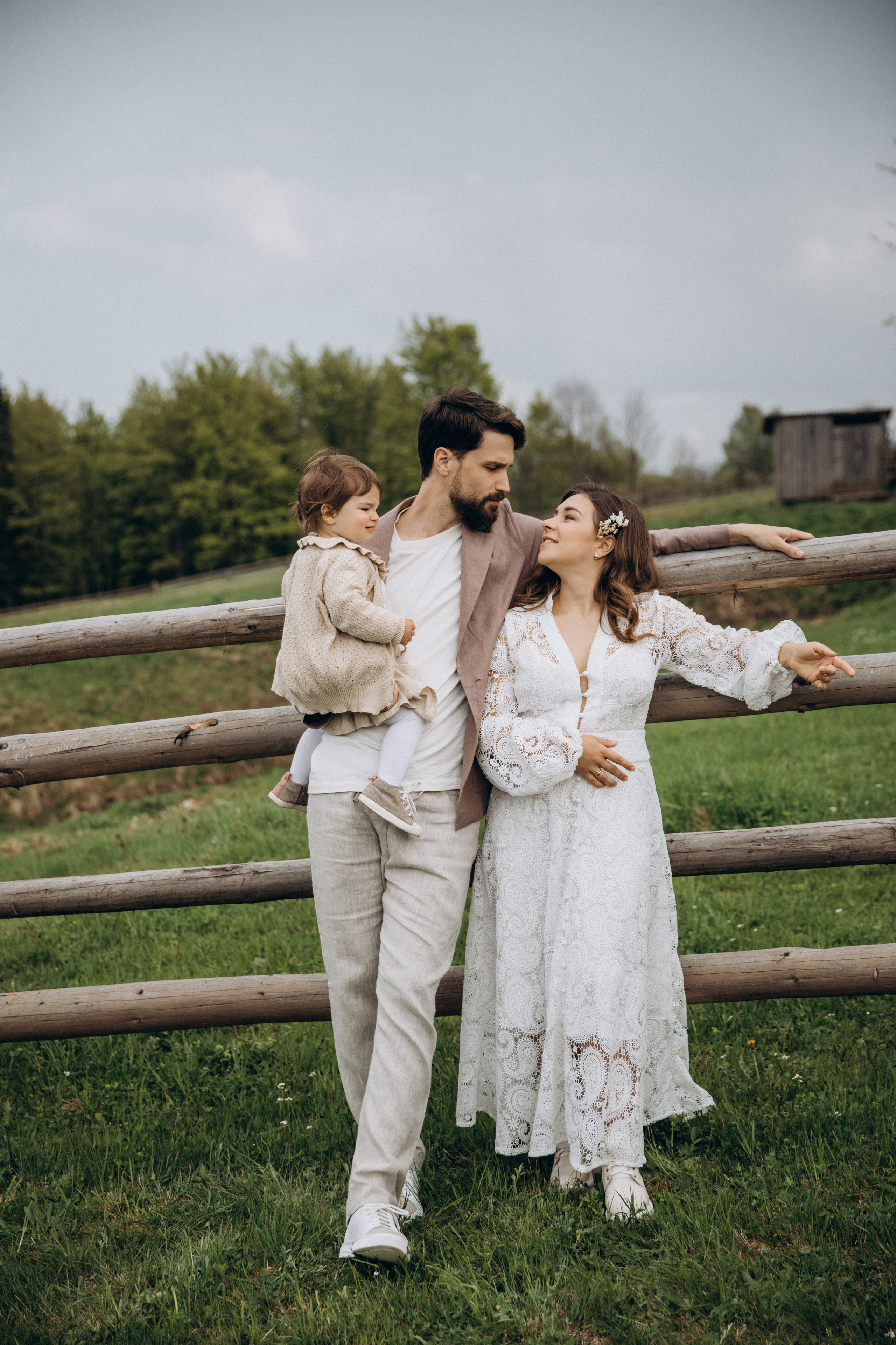 Карпаты. Никита, Флора и Аня. Семейный фотограф Оля Гладченко