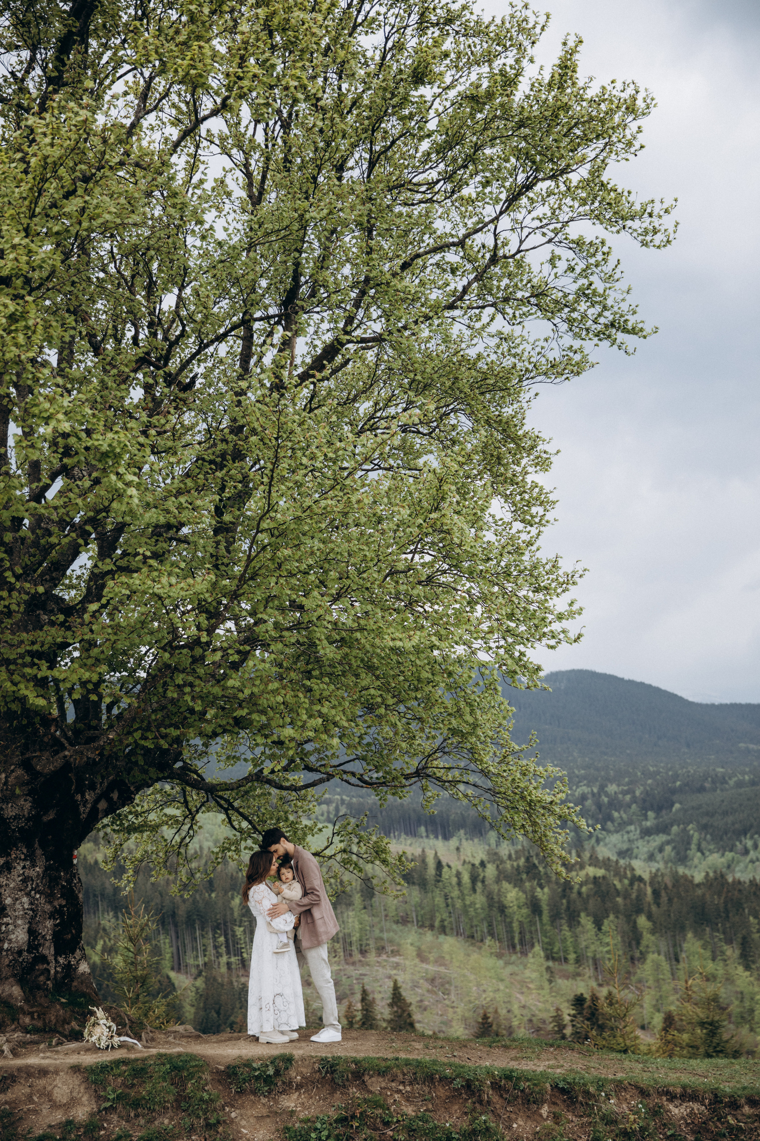 Карпаты. Никита, Флора и Аня. Семейный фотограф Оля Гладченко