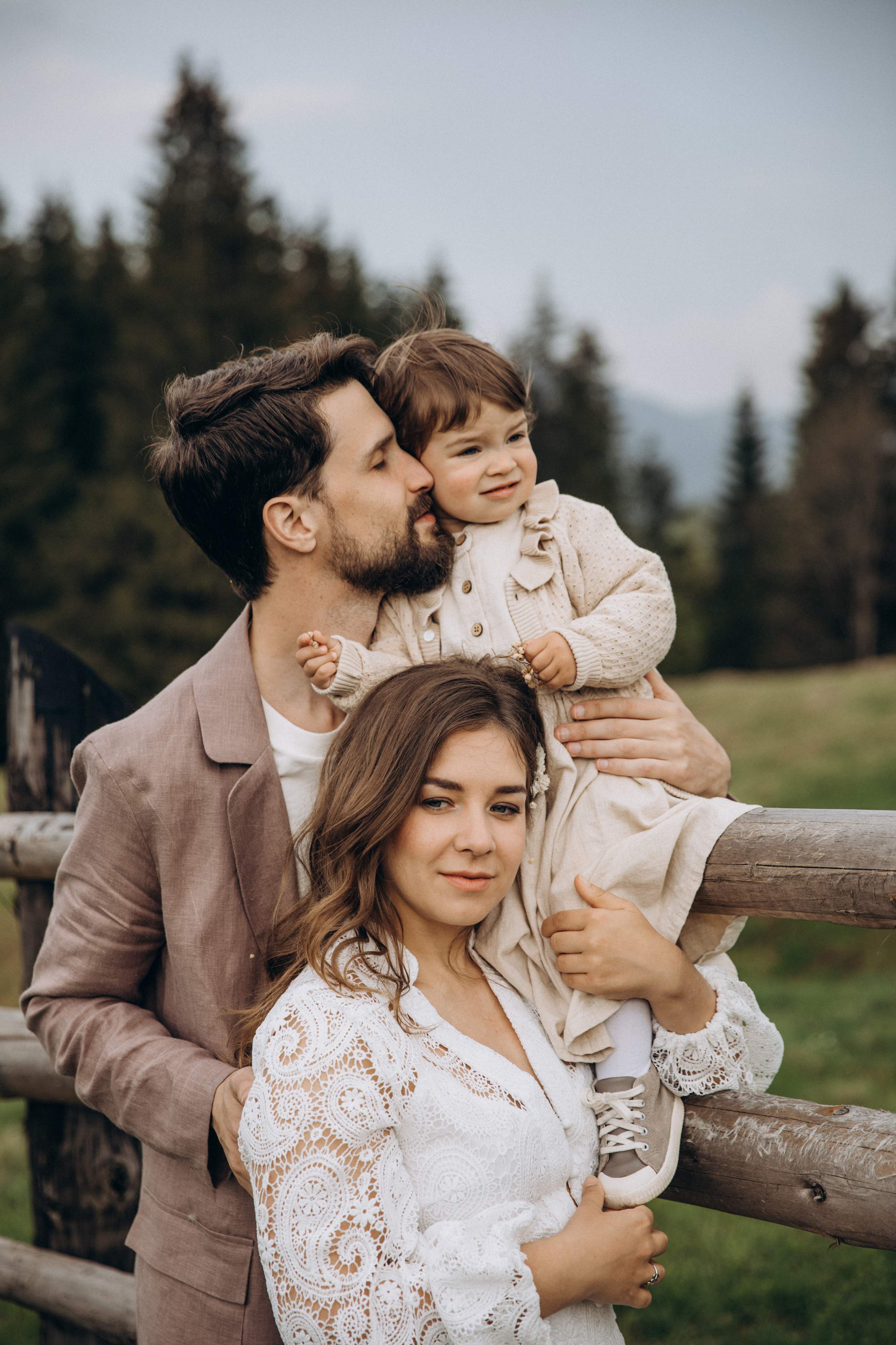 Карпаты. Никита, Флора и Аня. Семейный фотограф Оля Гладченко