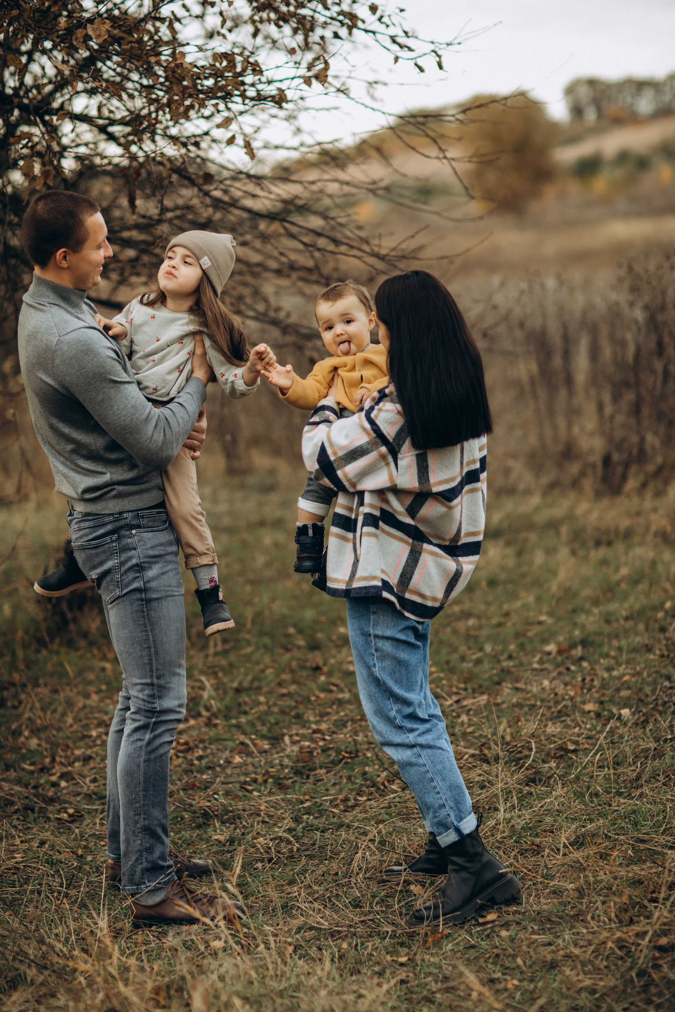 Лера, Коля, Матвей и Полинка. Семейный фотограф Оля Гладченко
