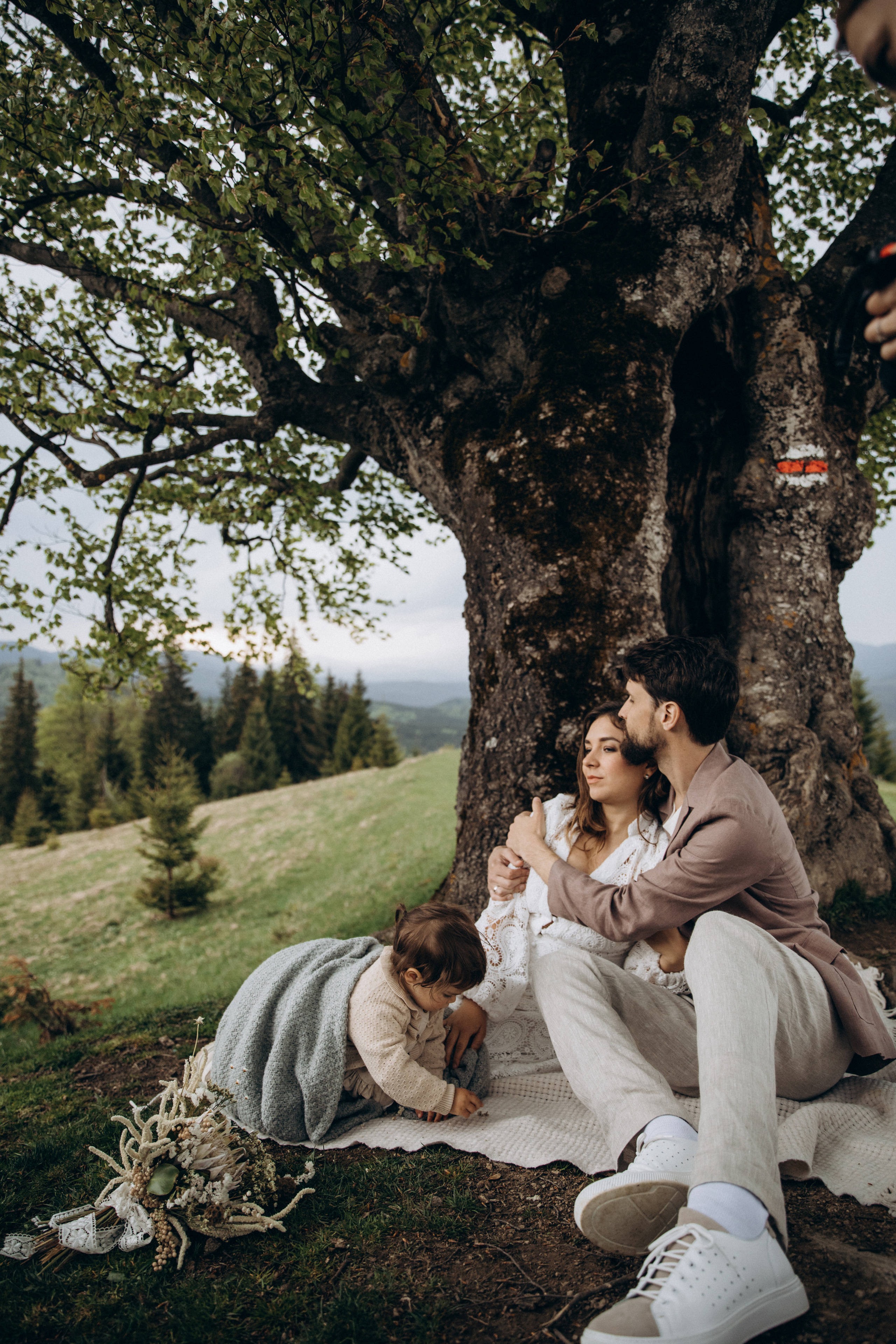 Карпаты. Никита, Флора и Аня. Семейный фотограф Оля Гладченко