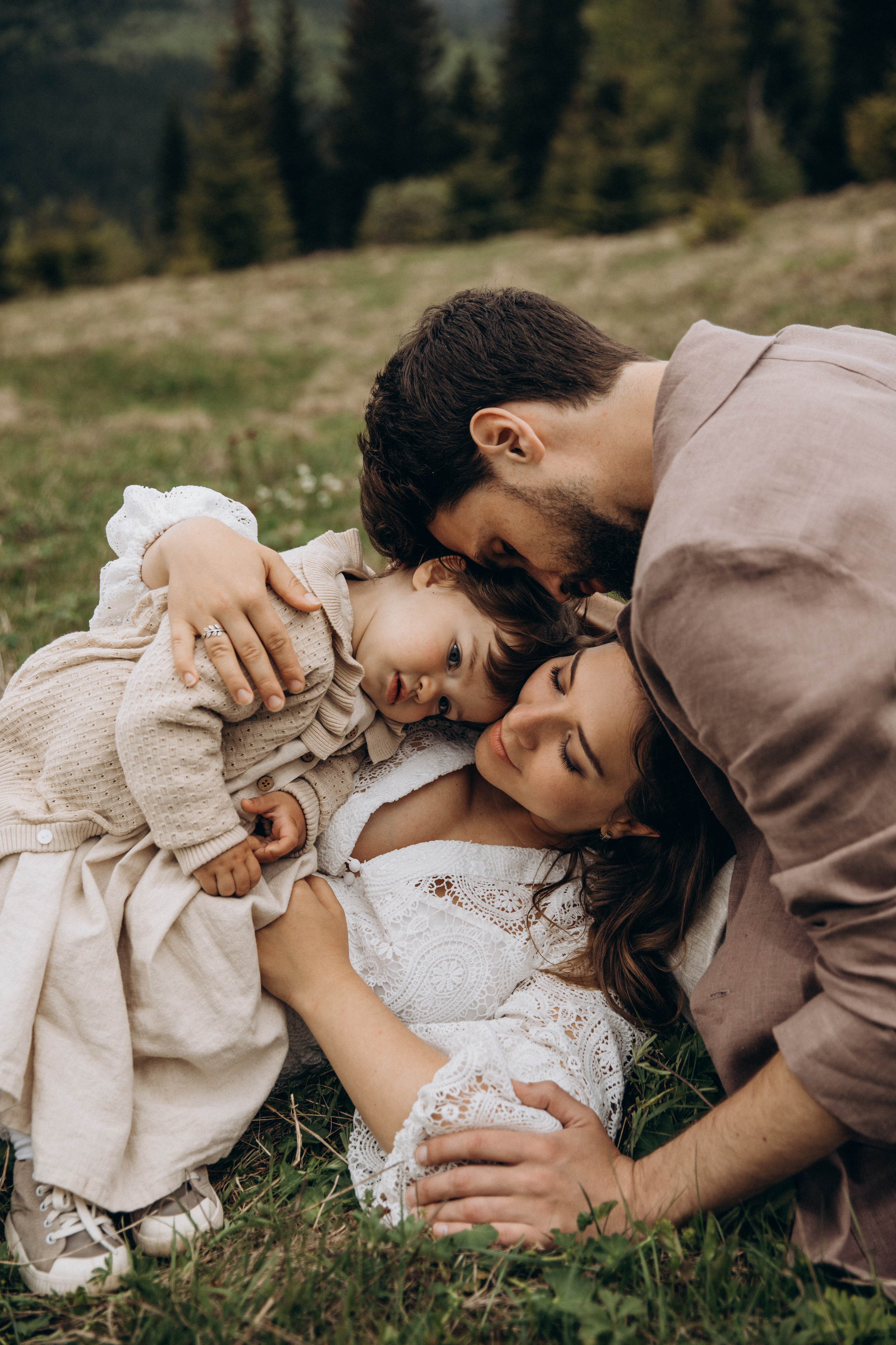 Карпаты. Никита, Флора и Аня. Семейный фотограф Оля Гладченко