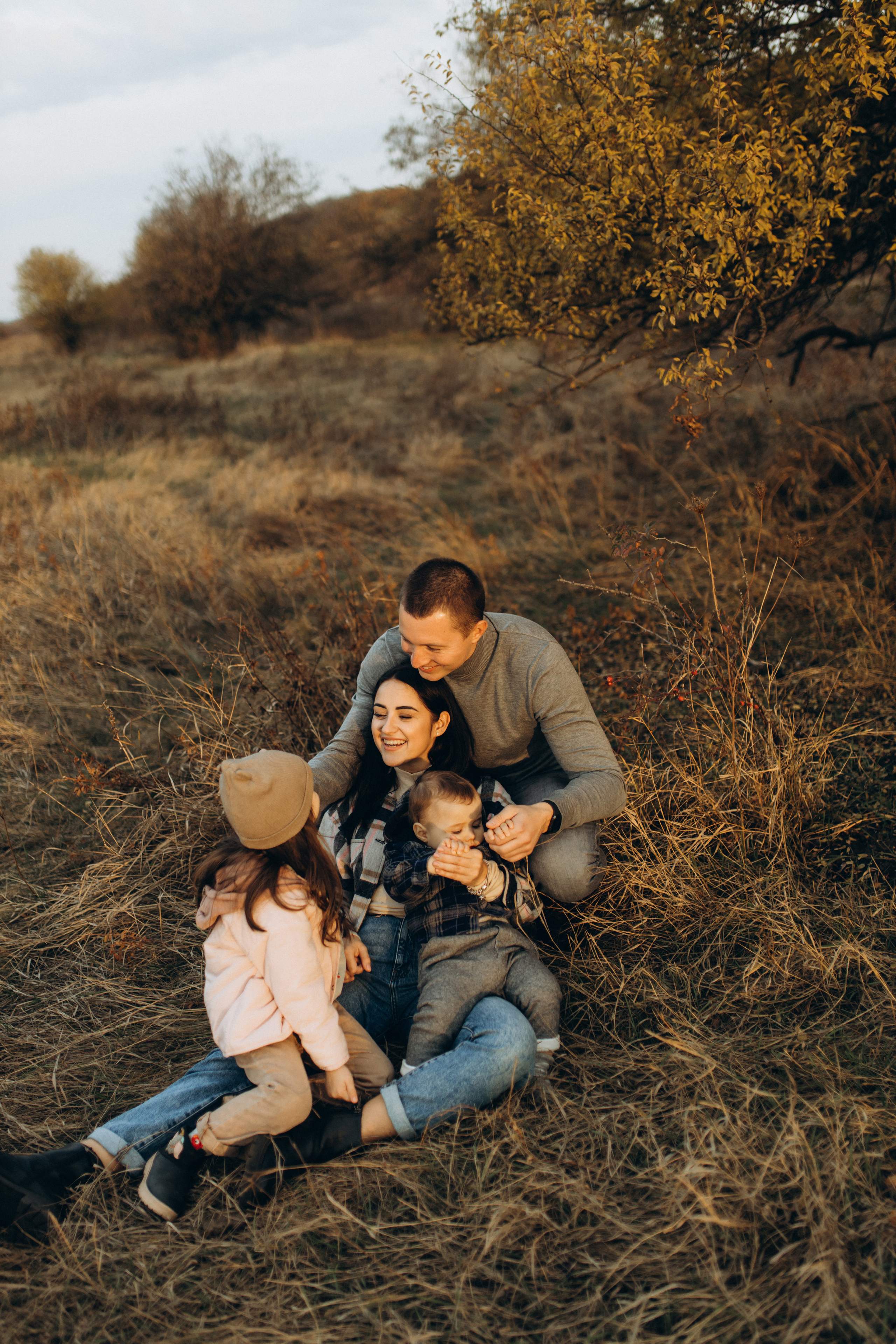 Лера, Коля, Матвей и Полинка. Семейный фотограф Оля Гладченко