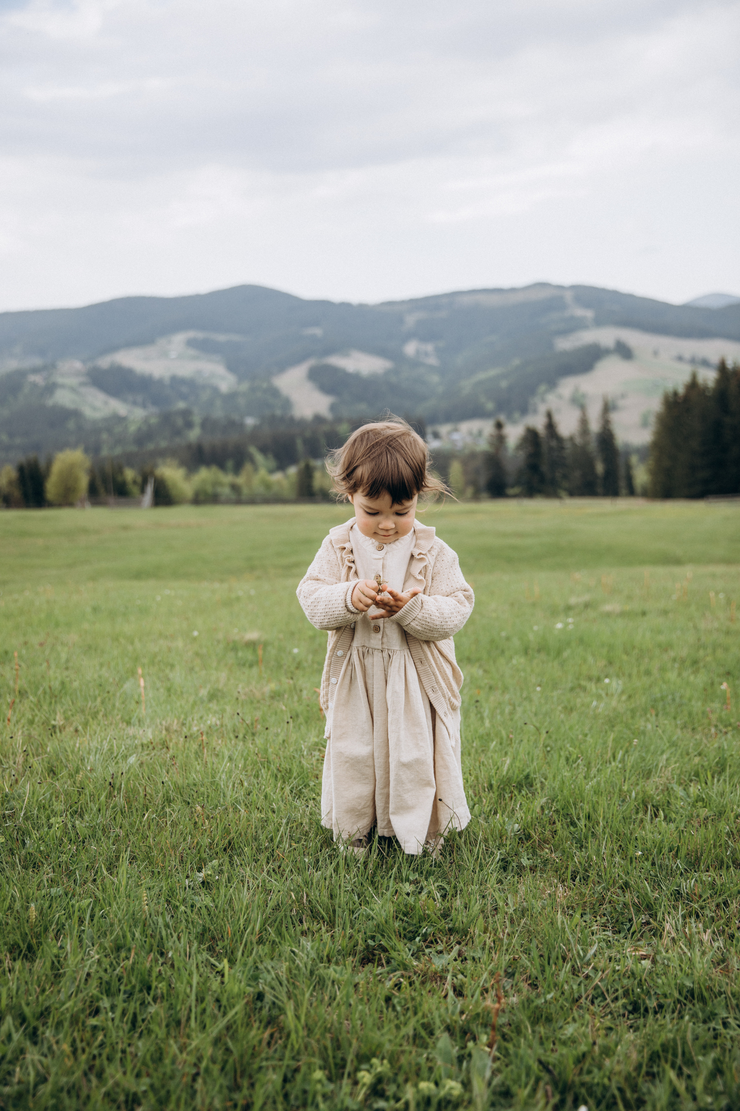 Карпаты. Никита, Флора и Аня. Семейный фотограф Оля Гладченко