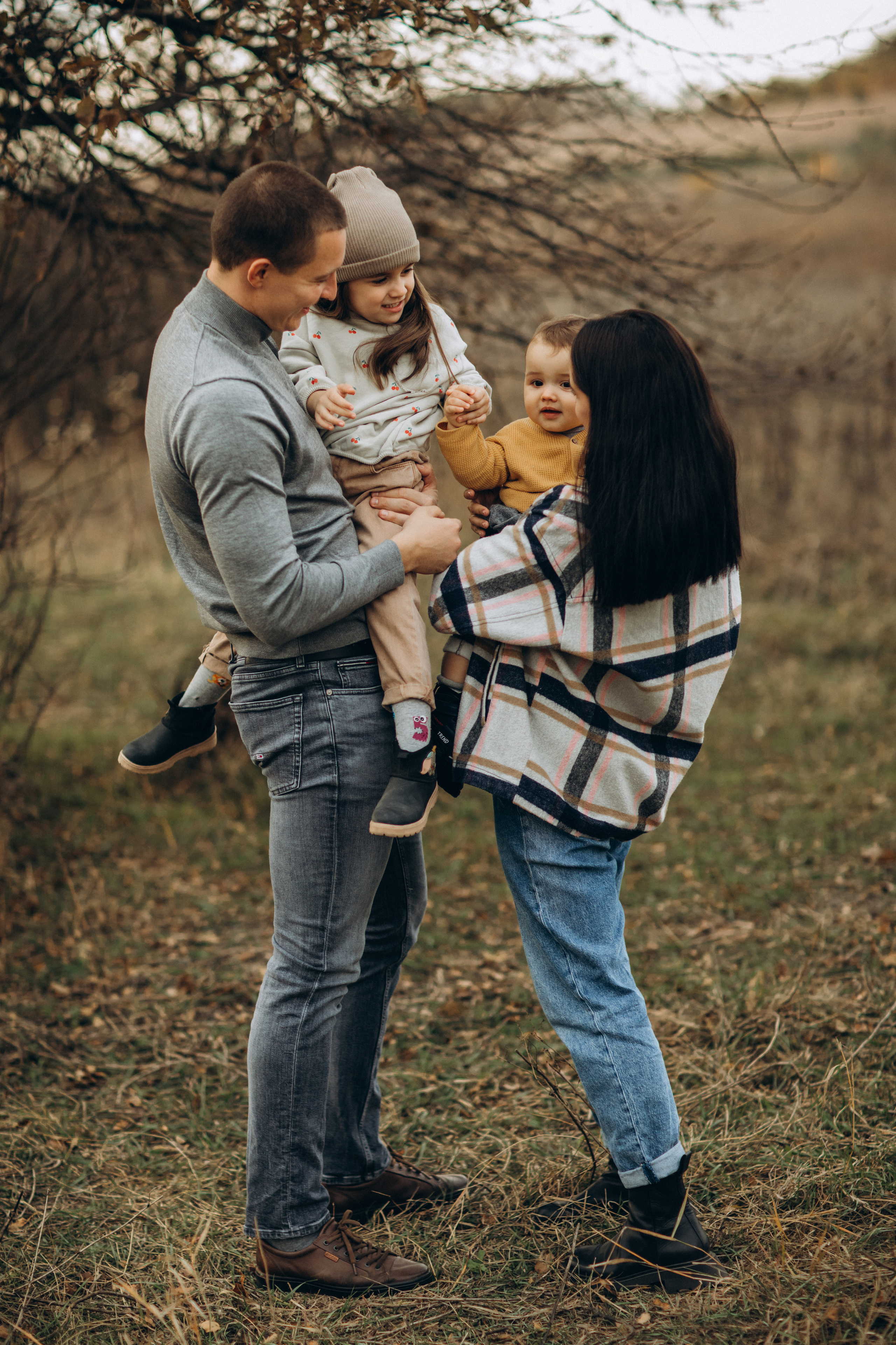 Лера, Коля, Матвей и Полинка. Семейный фотограф Оля Гладченко