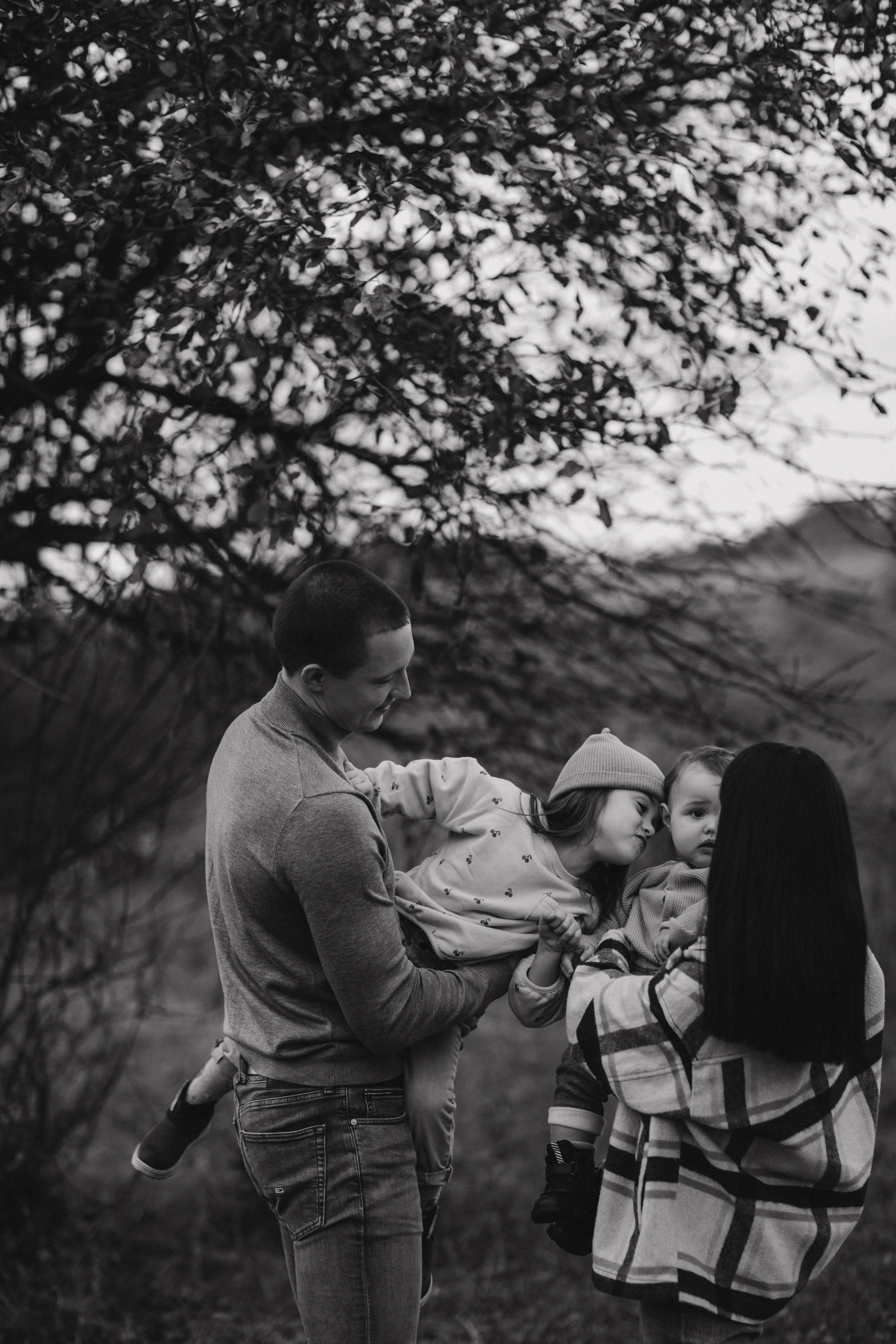 Лера, Коля, Матвей и Полинка. Семейный фотограф Оля Гладченко