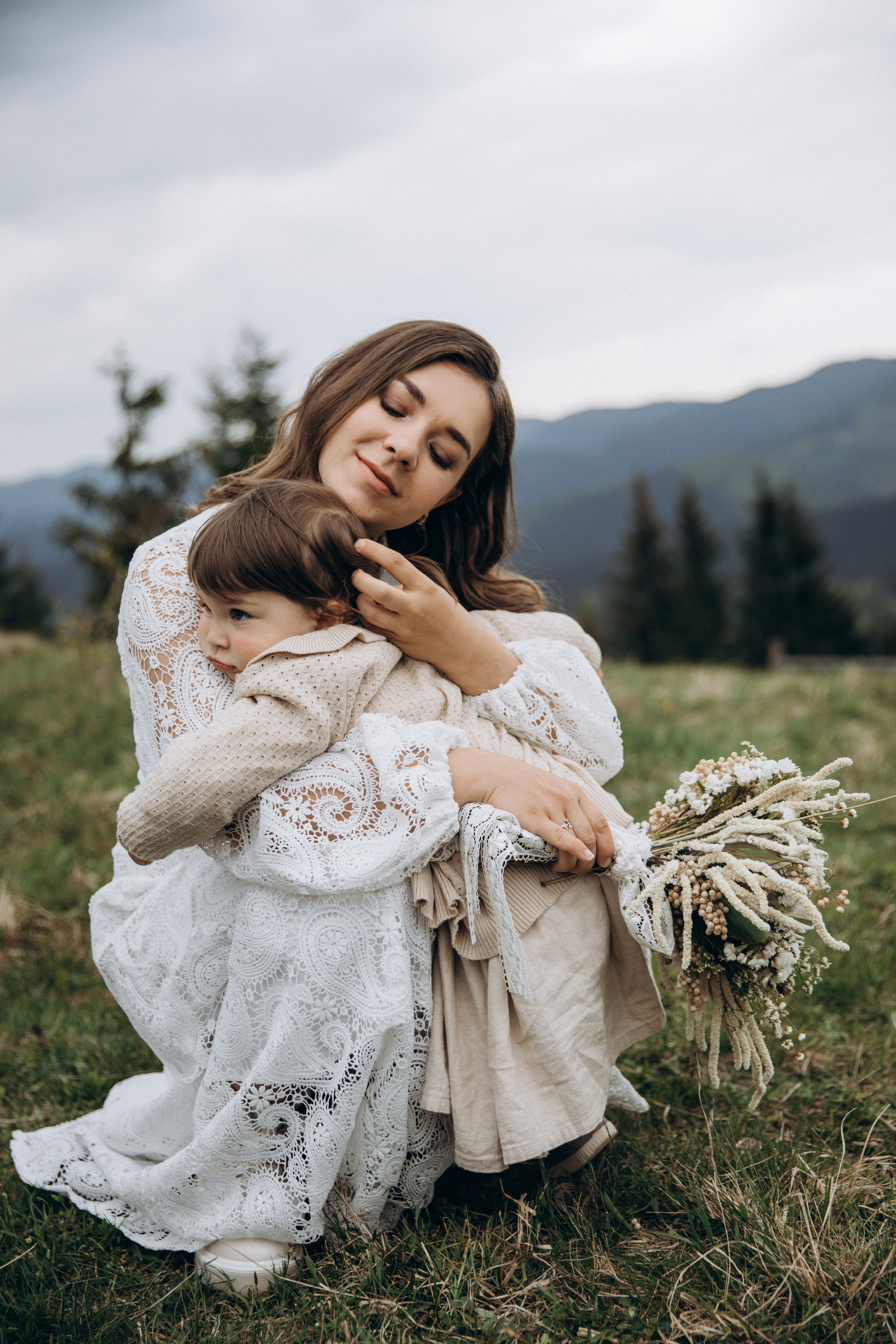 Карпаты. Никита, Флора и Аня. Семейный фотограф Оля Гладченко