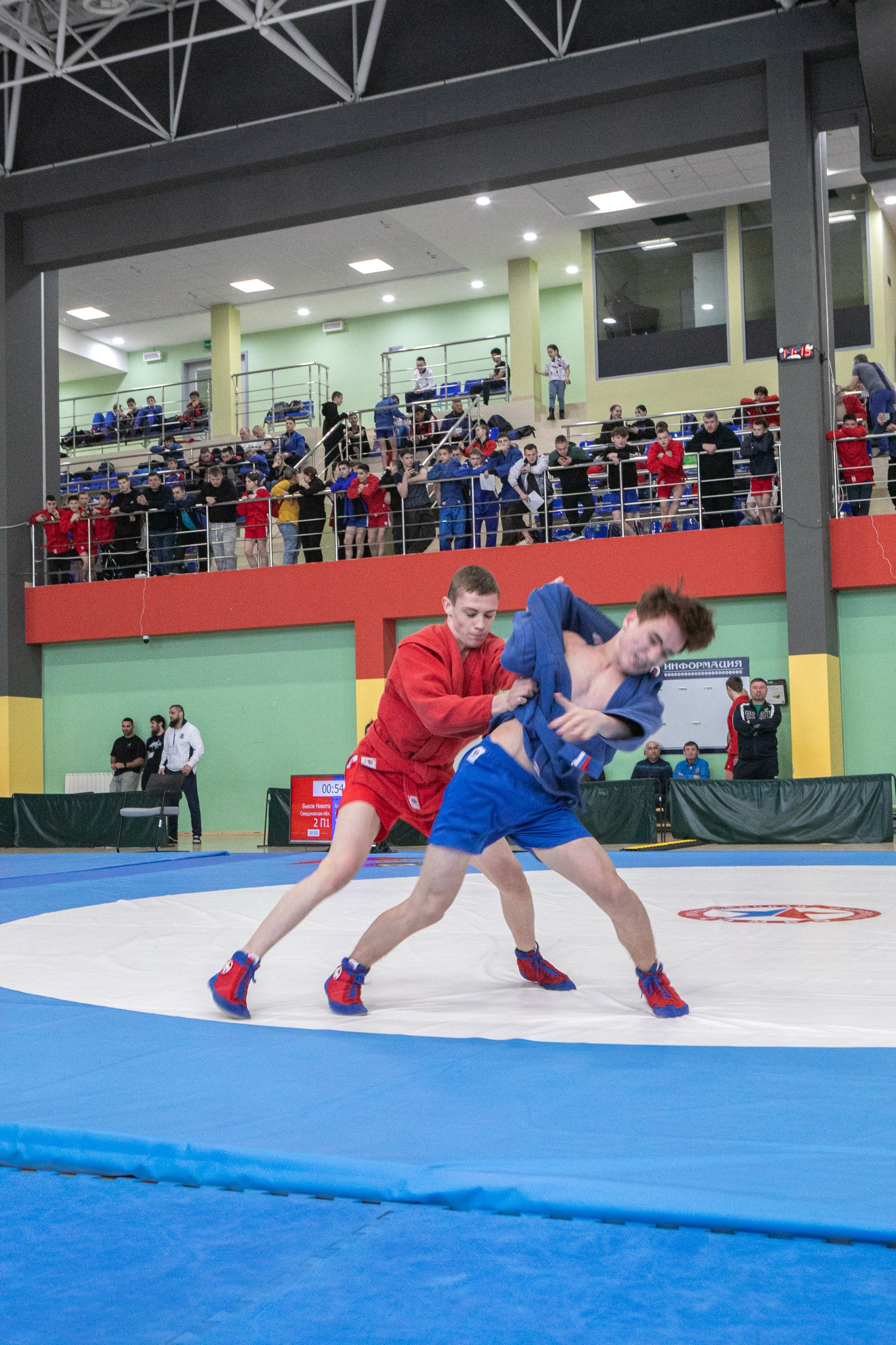 Самбо. Фотограф Губкинского